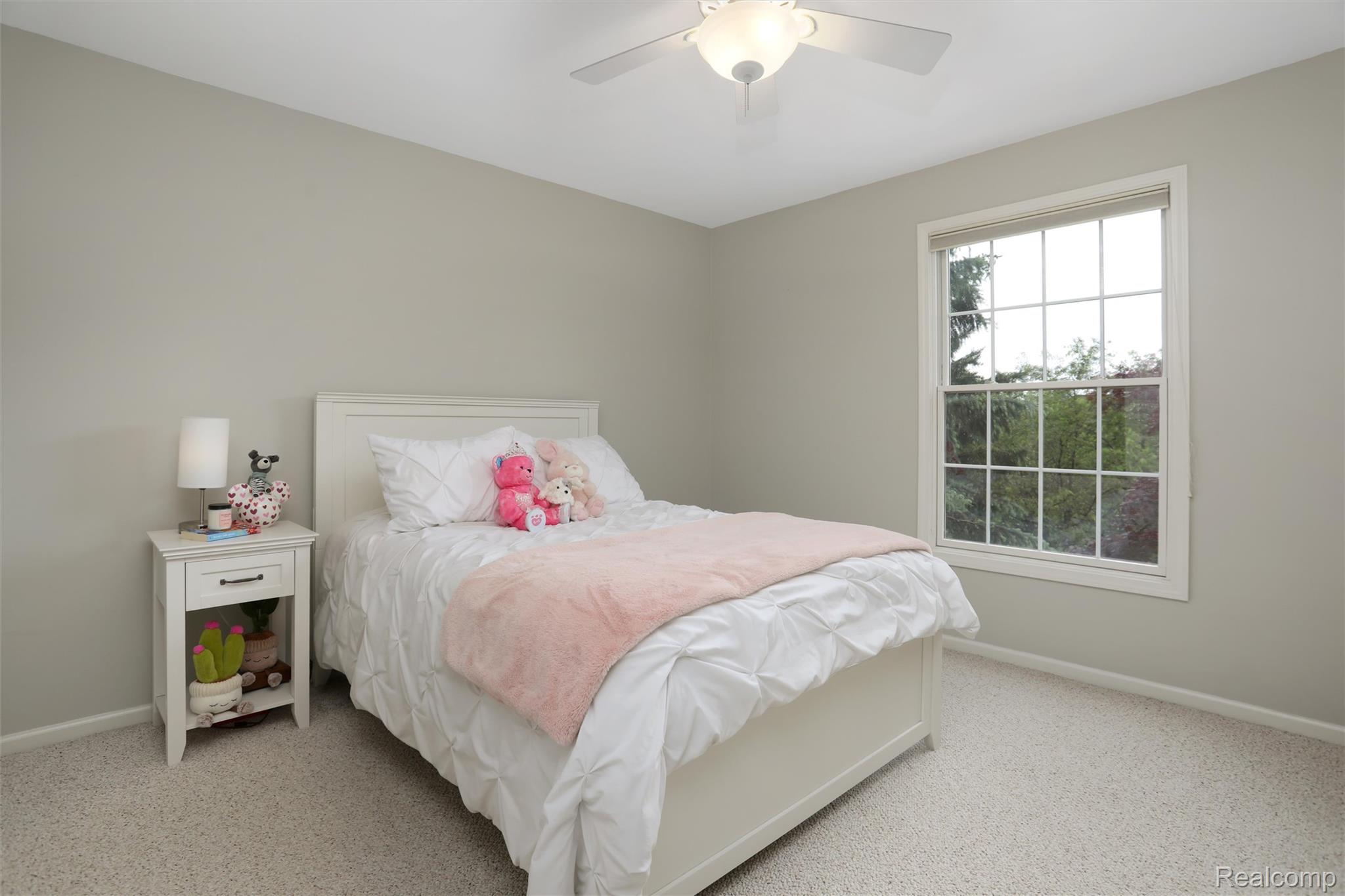 5687 Stonehaven Blvd