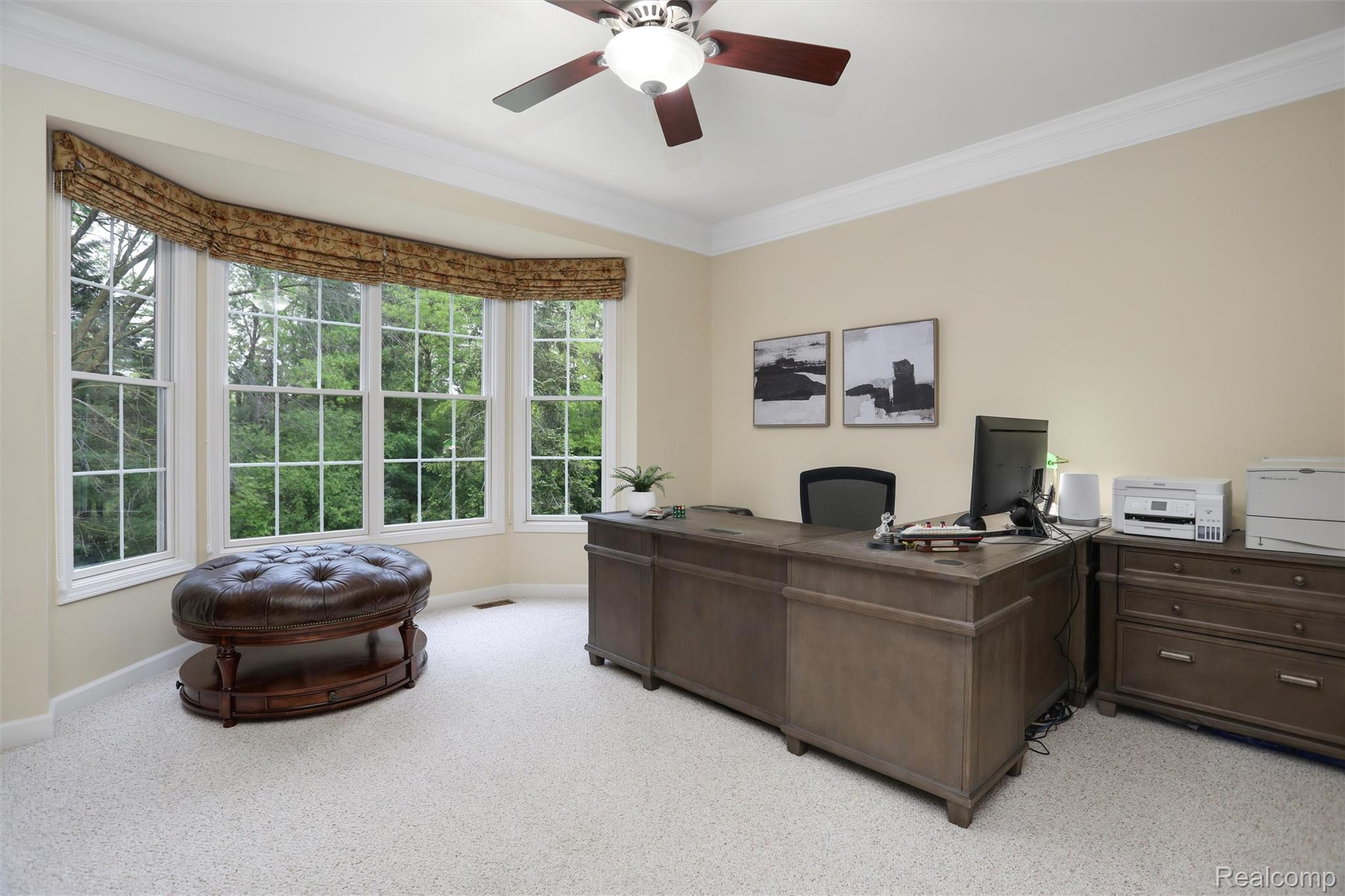 5687 Stonehaven Blvd