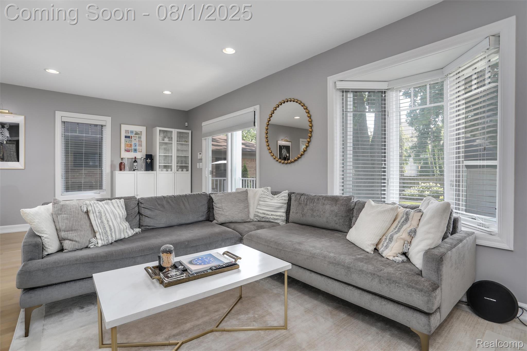 1028 Chapin Avenue