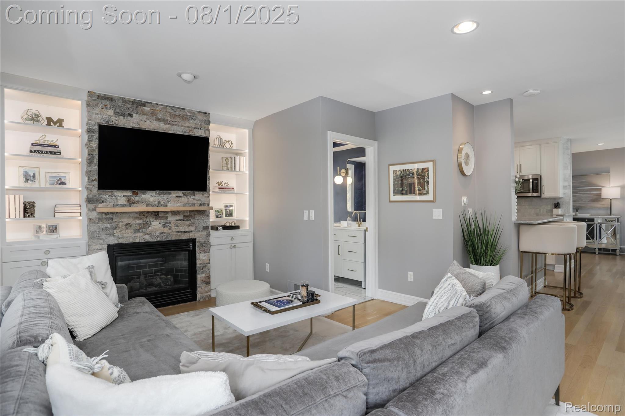 1028 Chapin Avenue