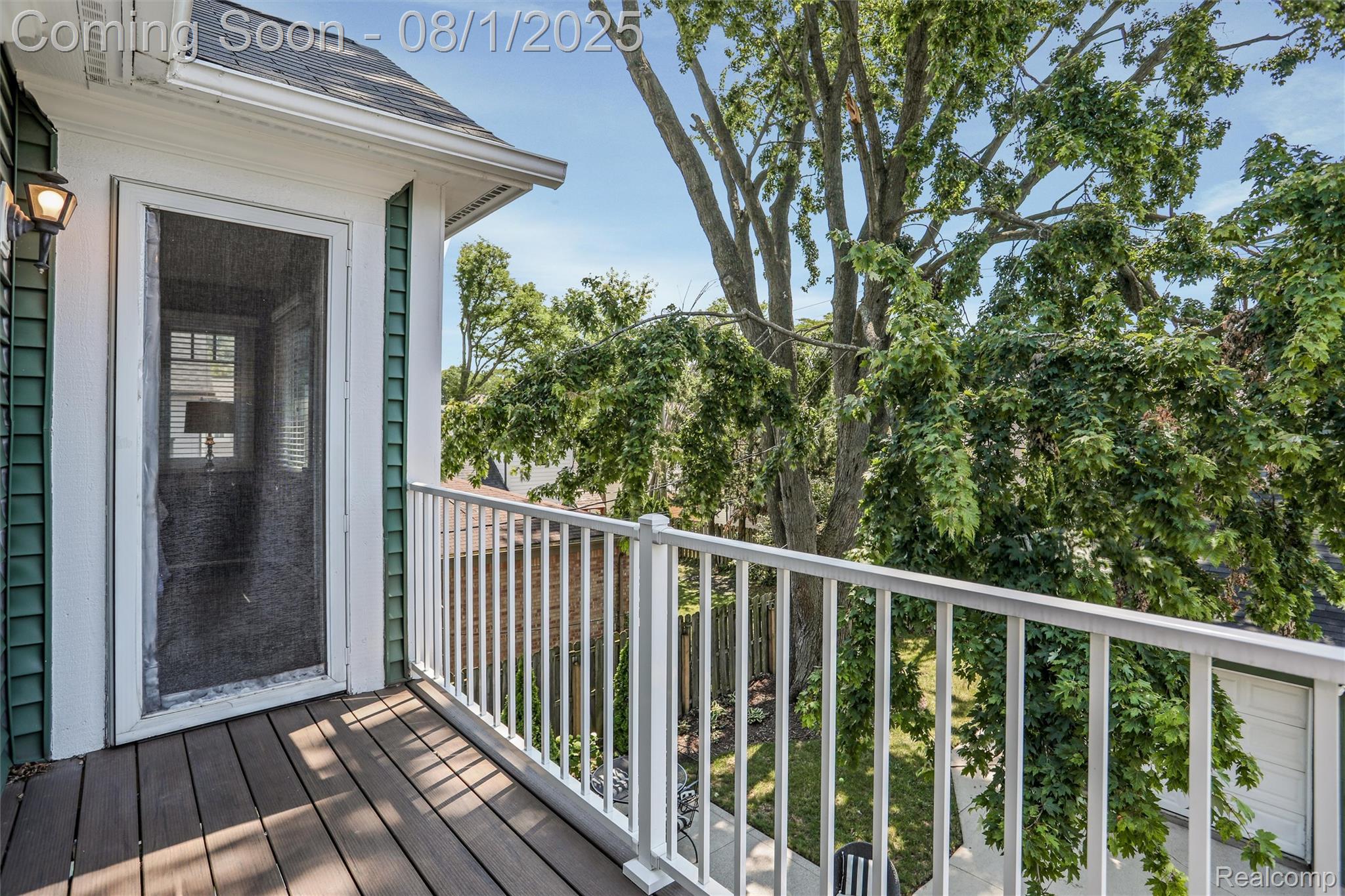1028 Chapin Avenue