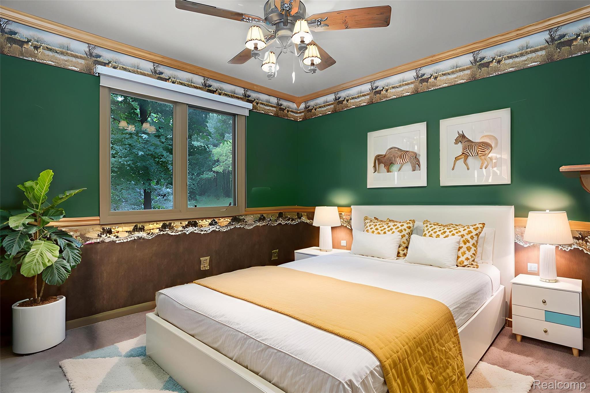 2082 Avon Lake Lane