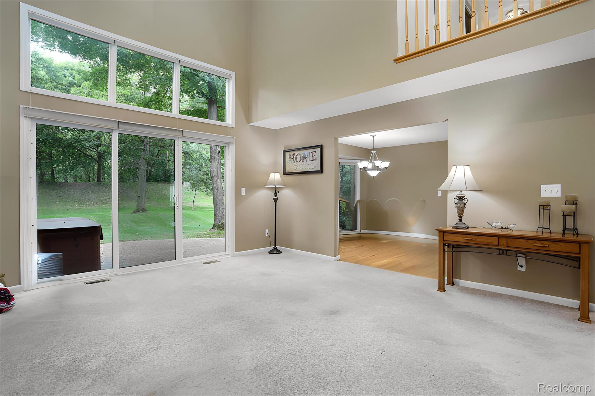 2082 Avon Lake Lane
