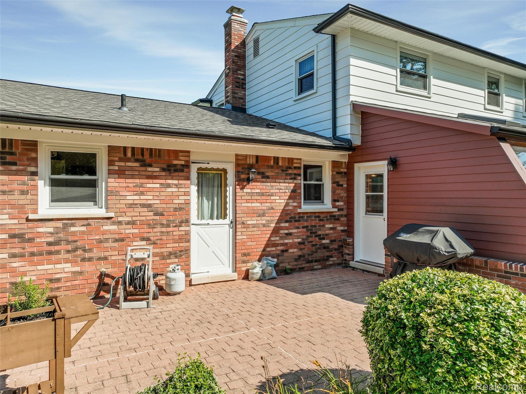 5212 Nocturne Lane