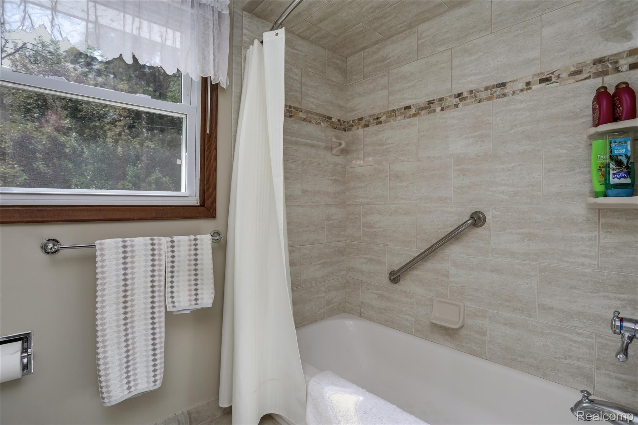 5212 Nocturne Lane