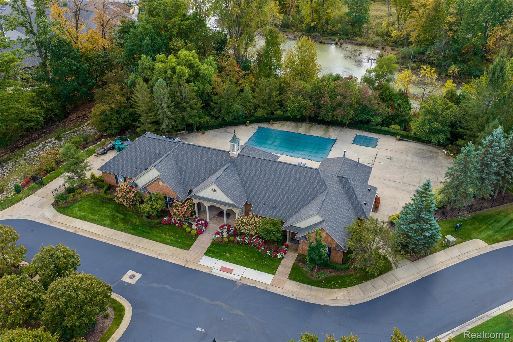 3582 Tremonte Circle S