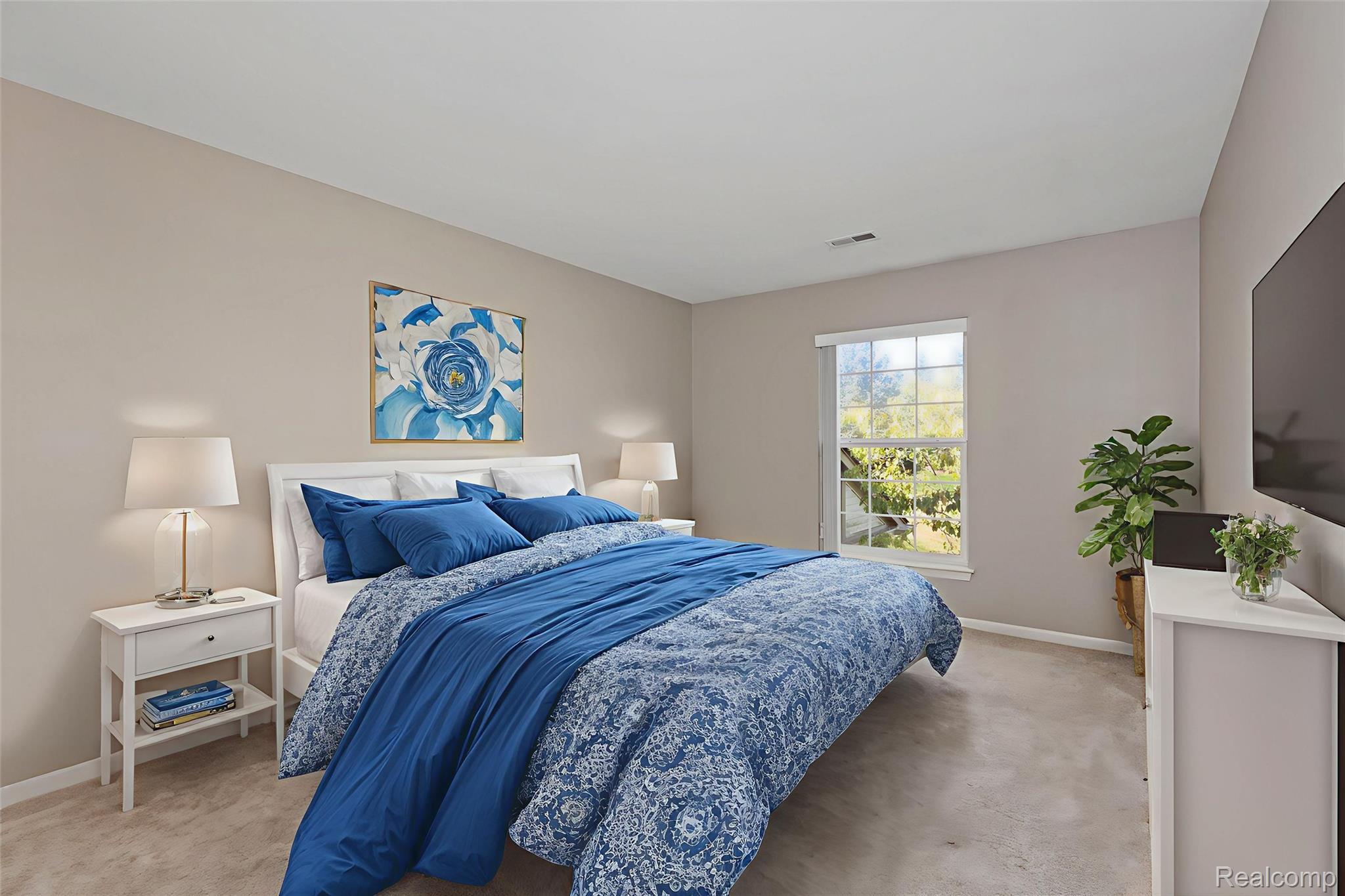 3582 Tremonte Circle S