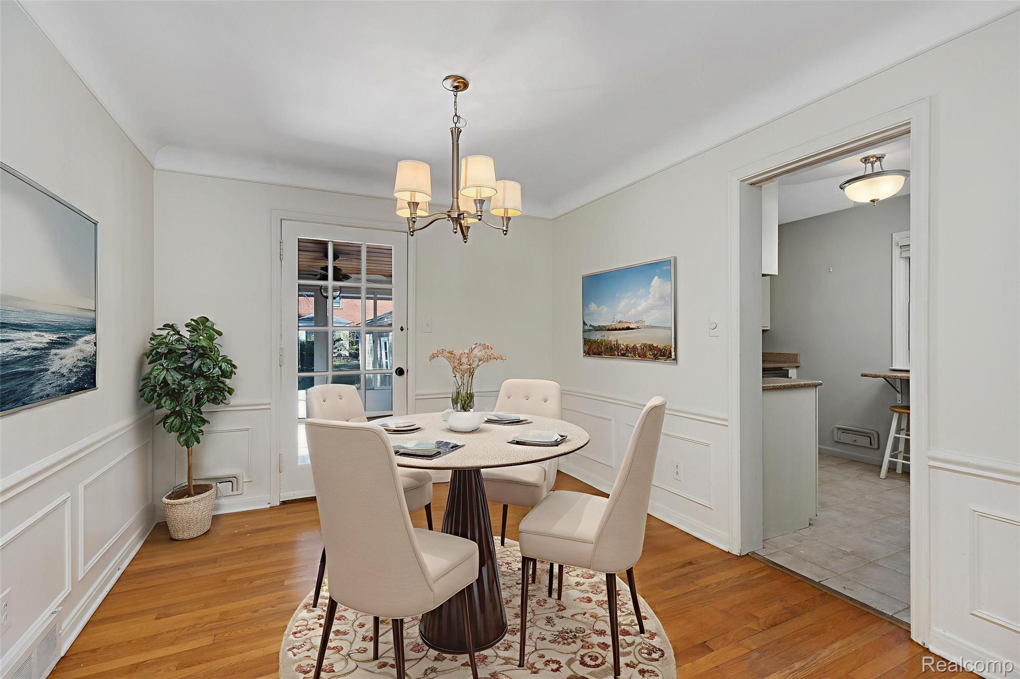4214 S Verona Circle