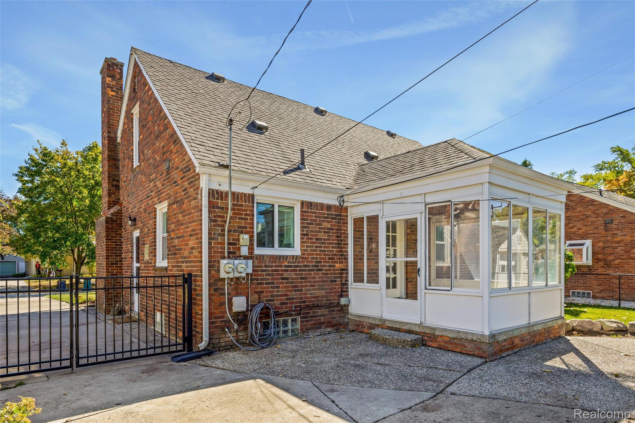 4214 S Verona Circle