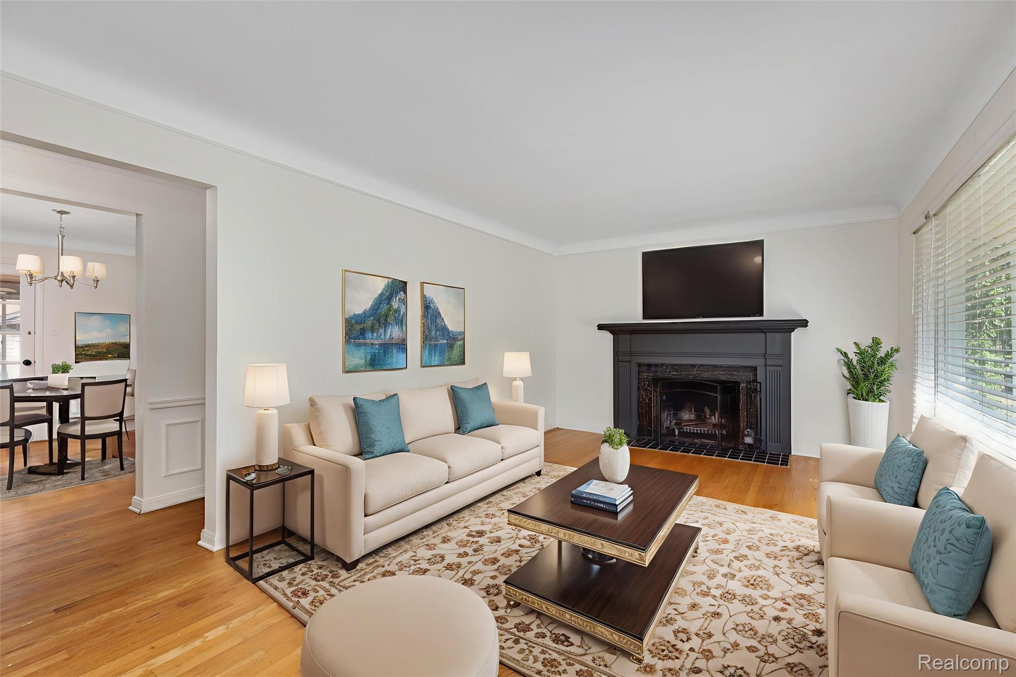 4214 S Verona Circle