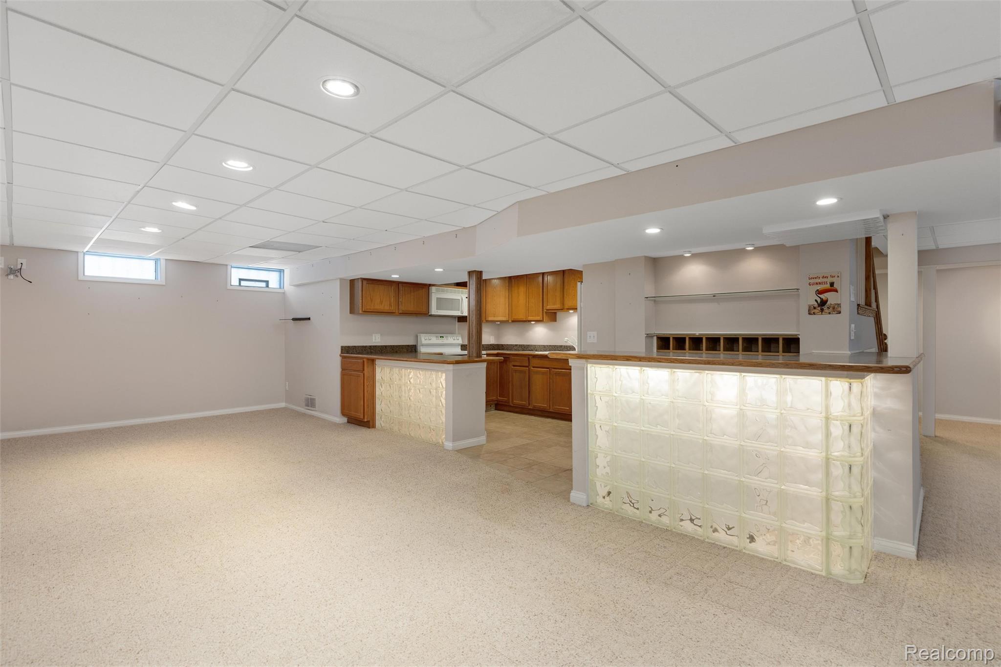 3709 Crestwood Drive