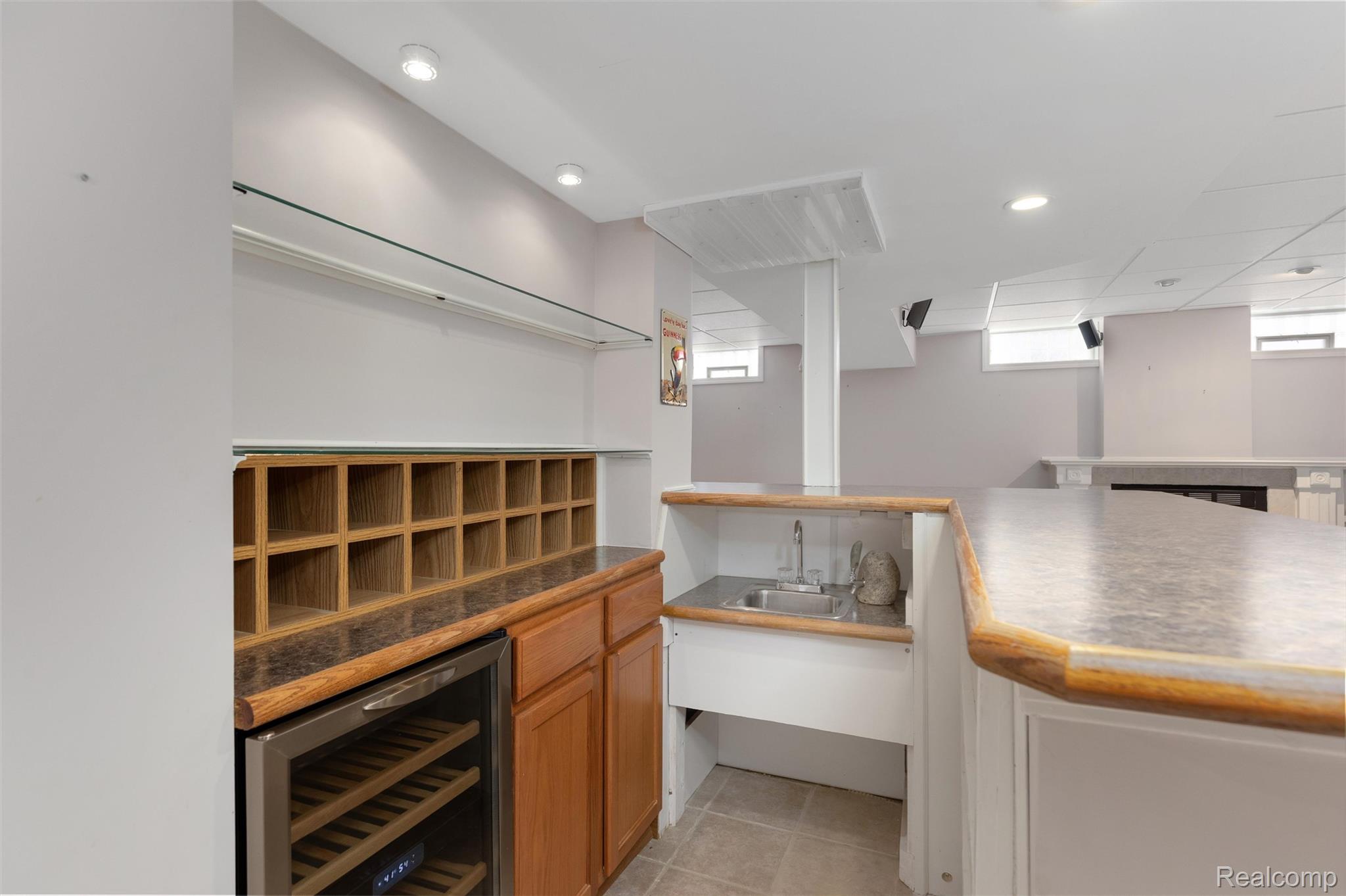 3709 Crestwood Drive