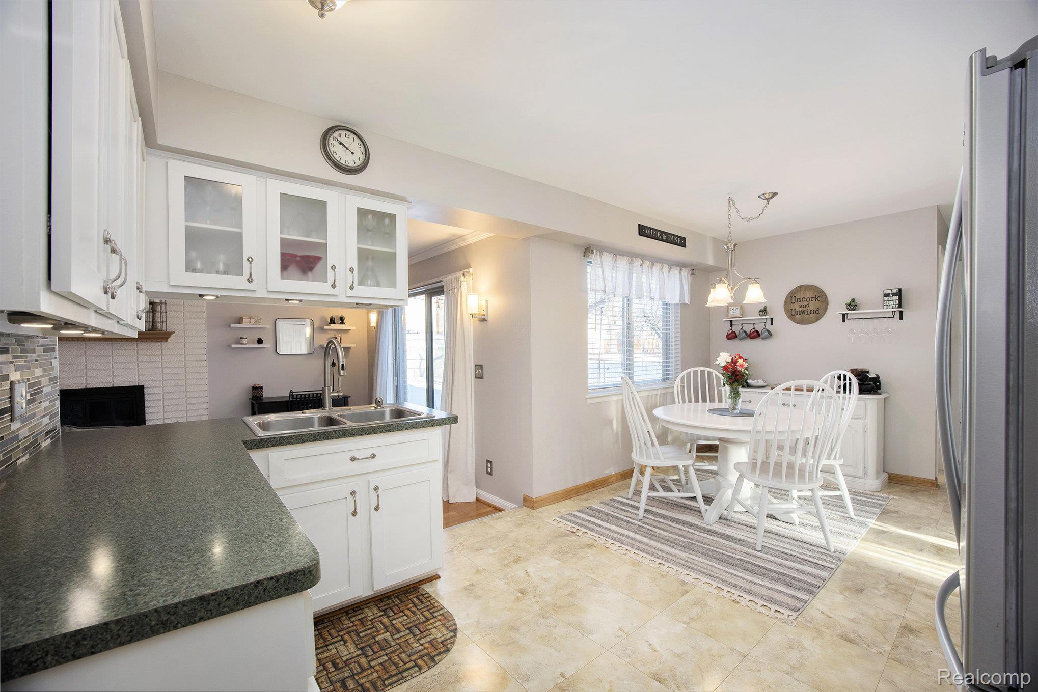 4151 Cambridge Crescent Drive