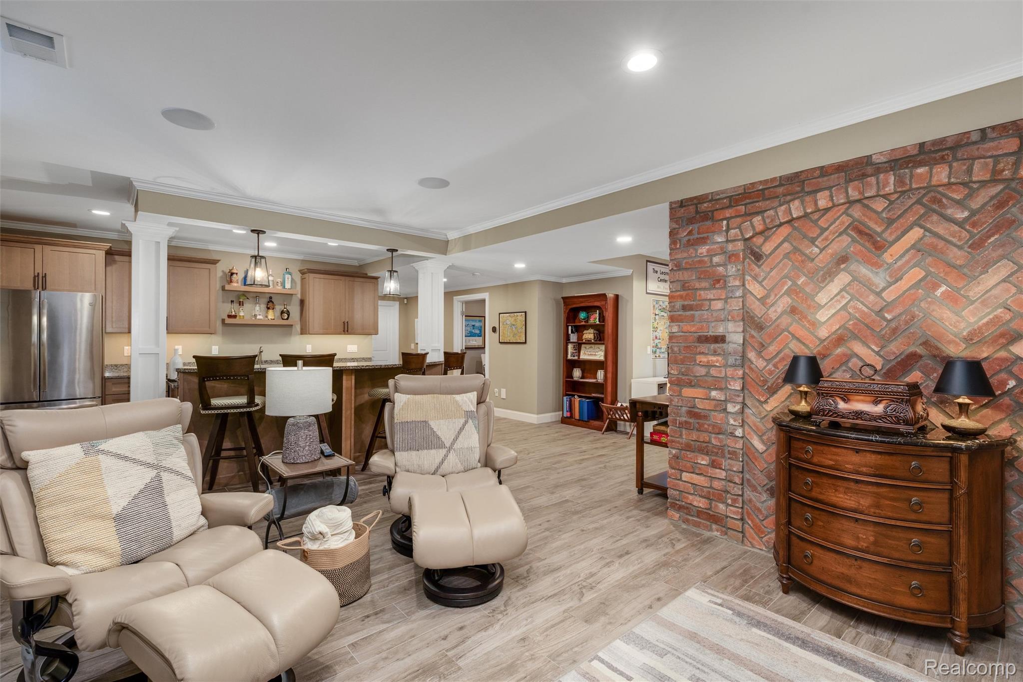 323 Terry Avenue