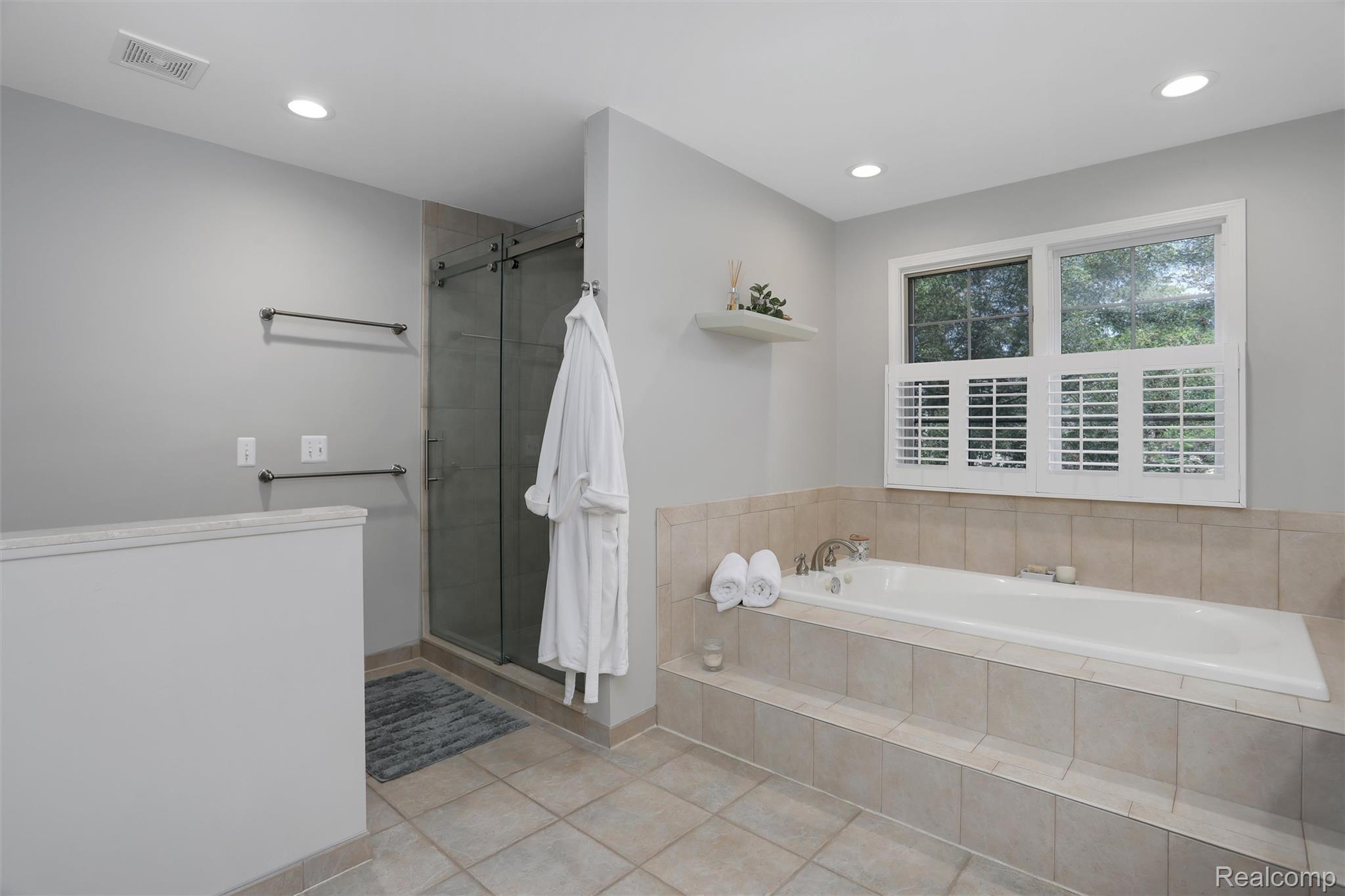 55975 Sequoia Court