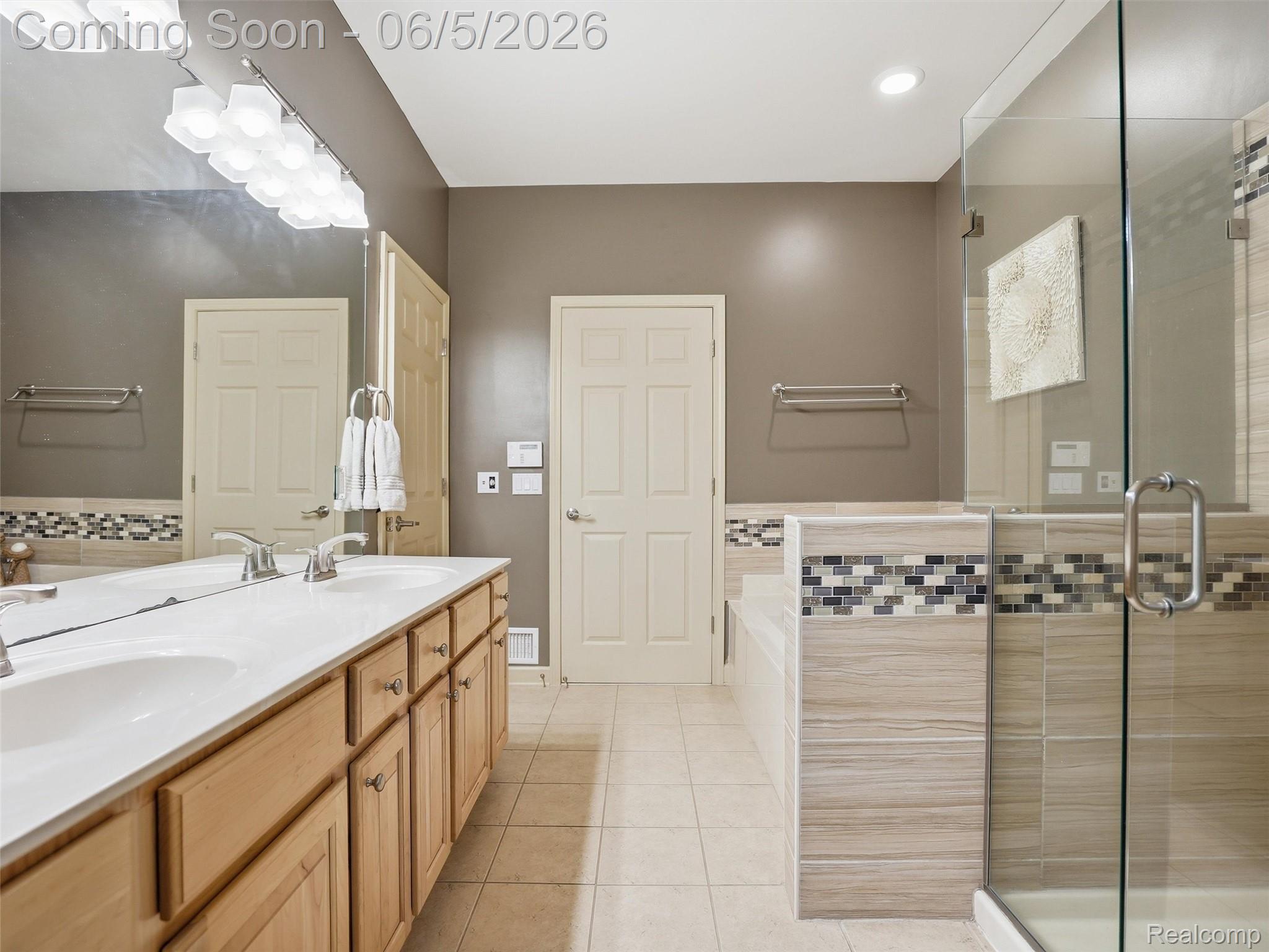 5211 Belmonte Drive