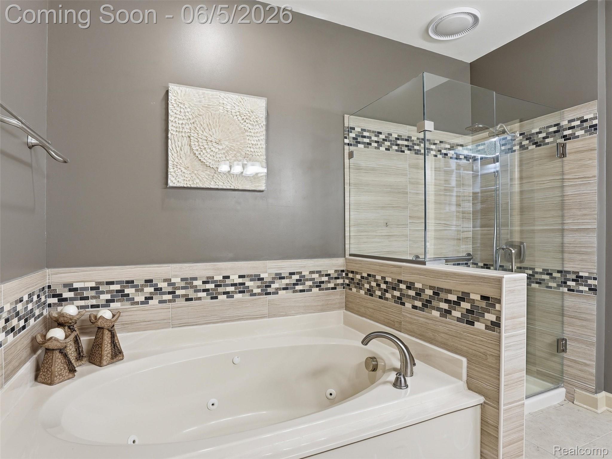 5211 Belmonte Drive