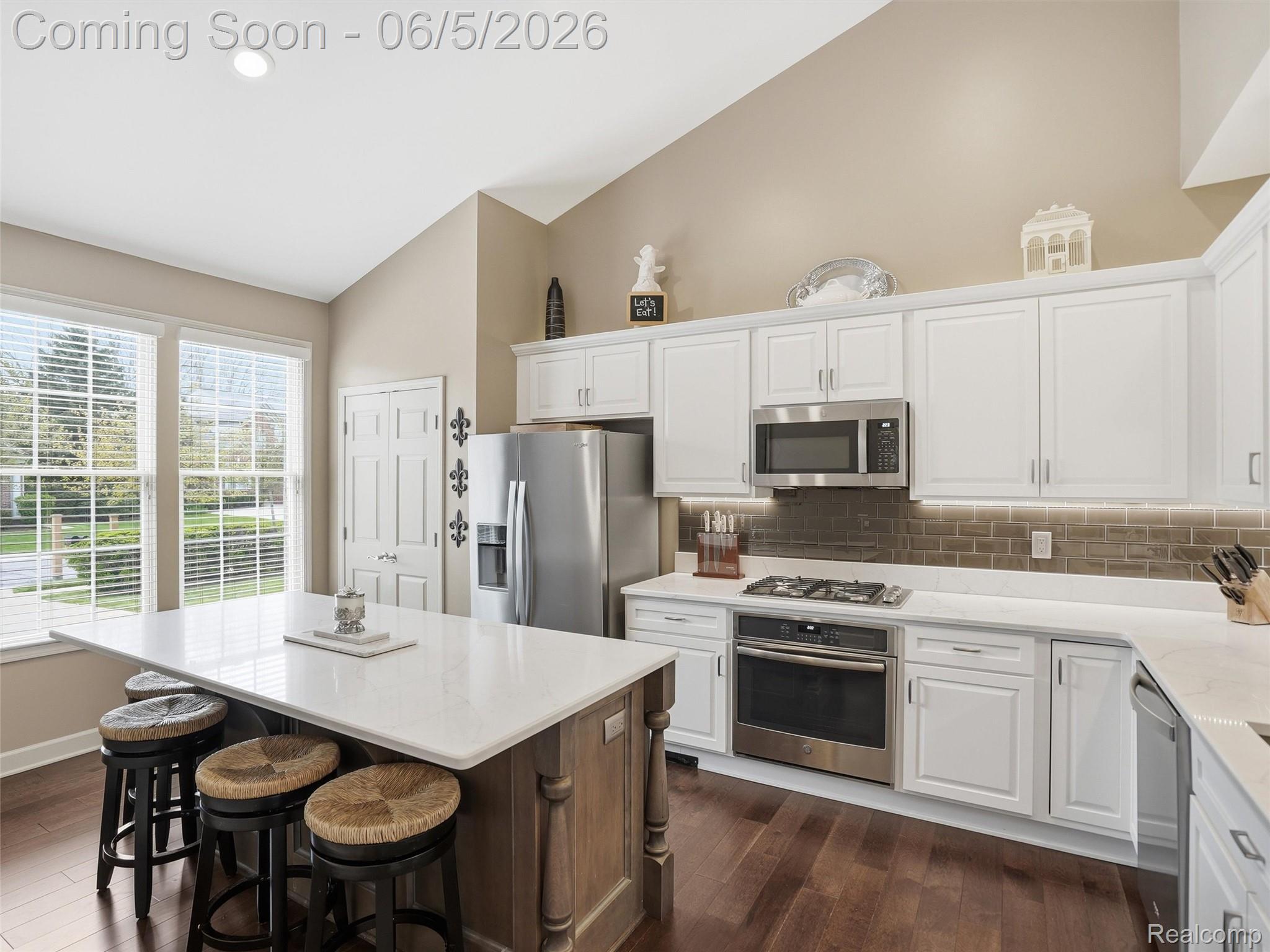 5211 Belmonte Drive