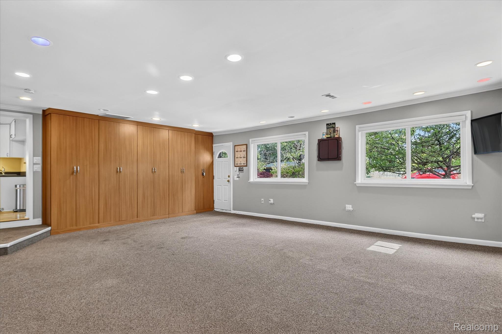 962 Sylvanwood Drive