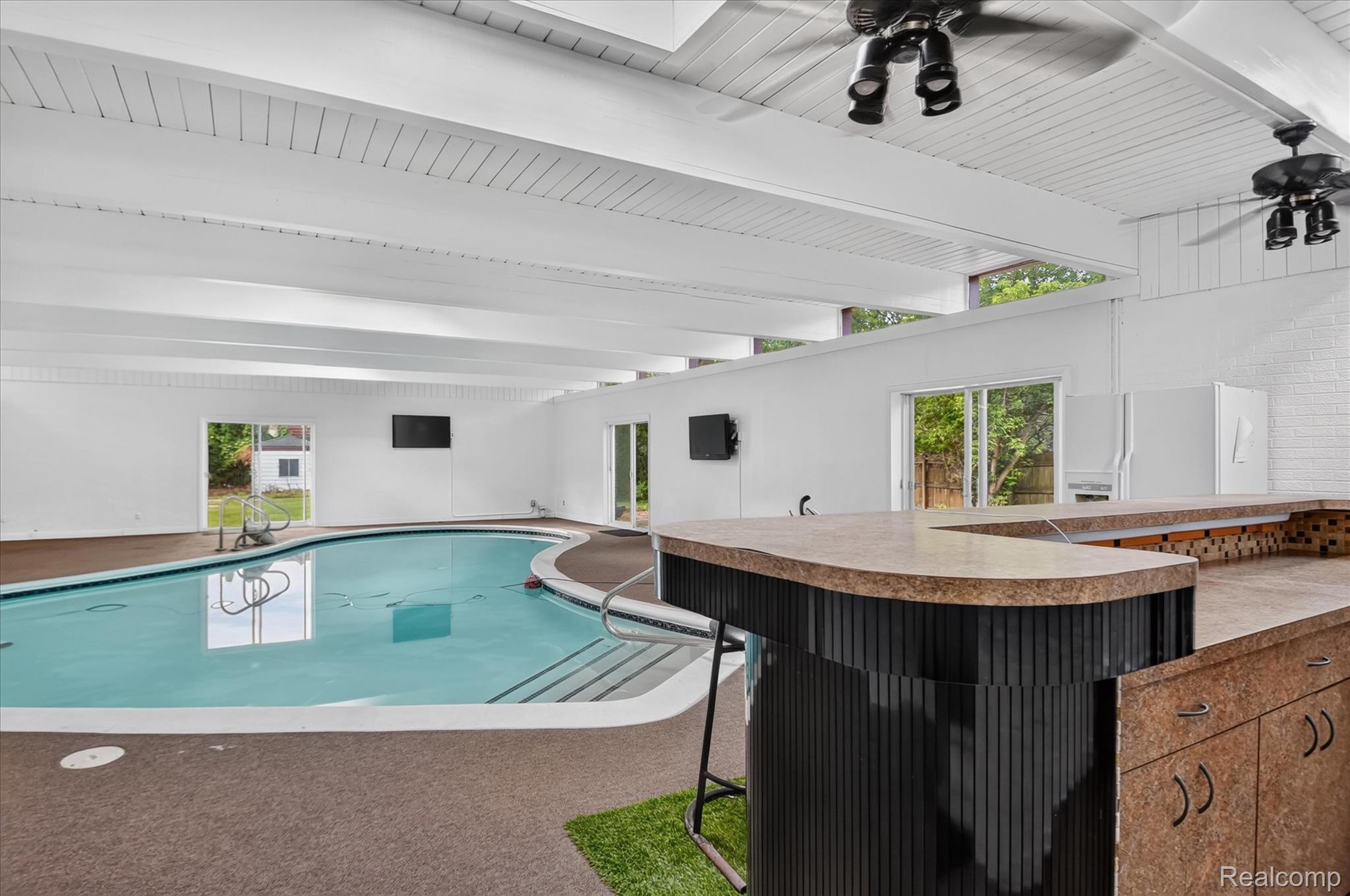 962 Sylvanwood Drive