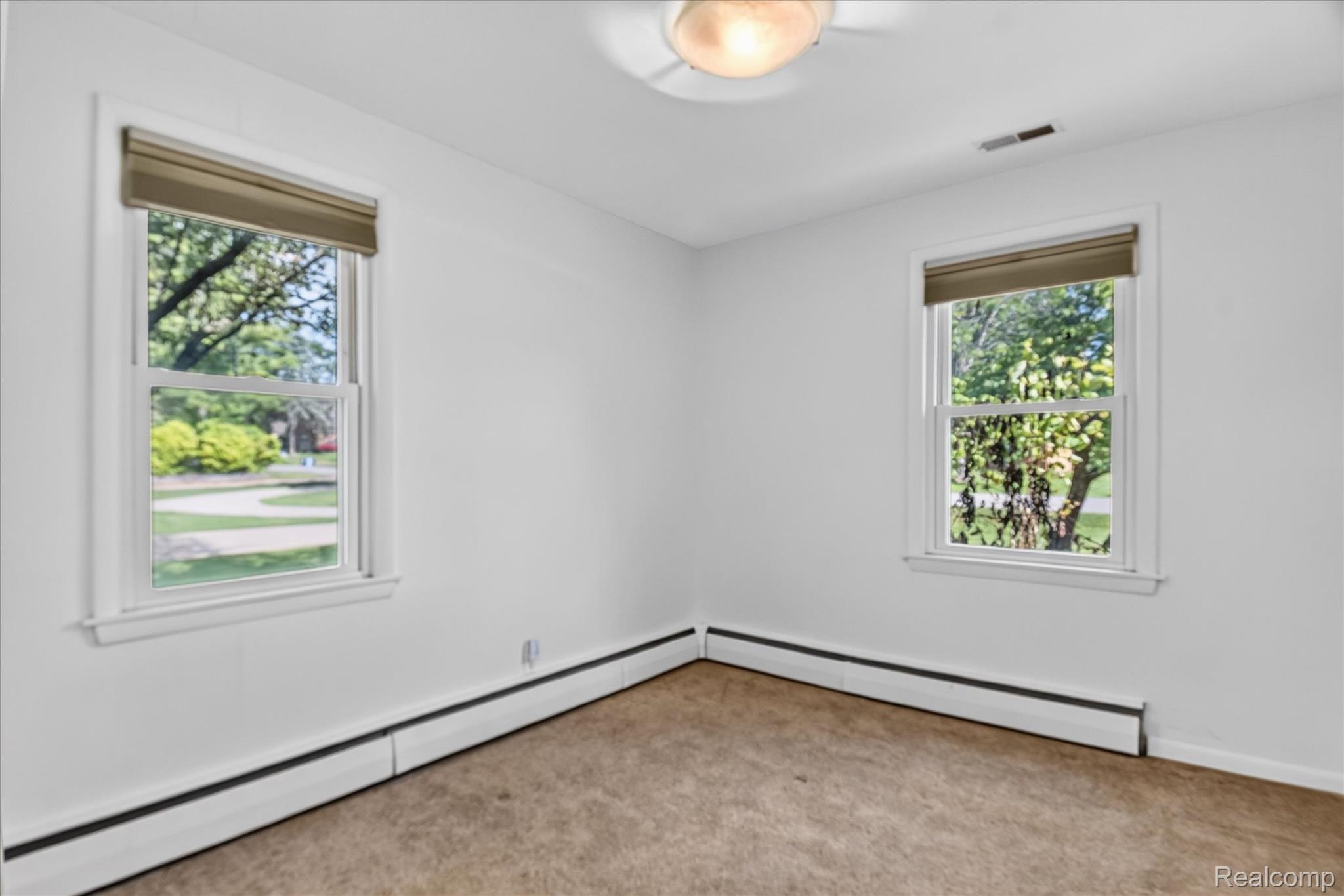 962 Sylvanwood Drive