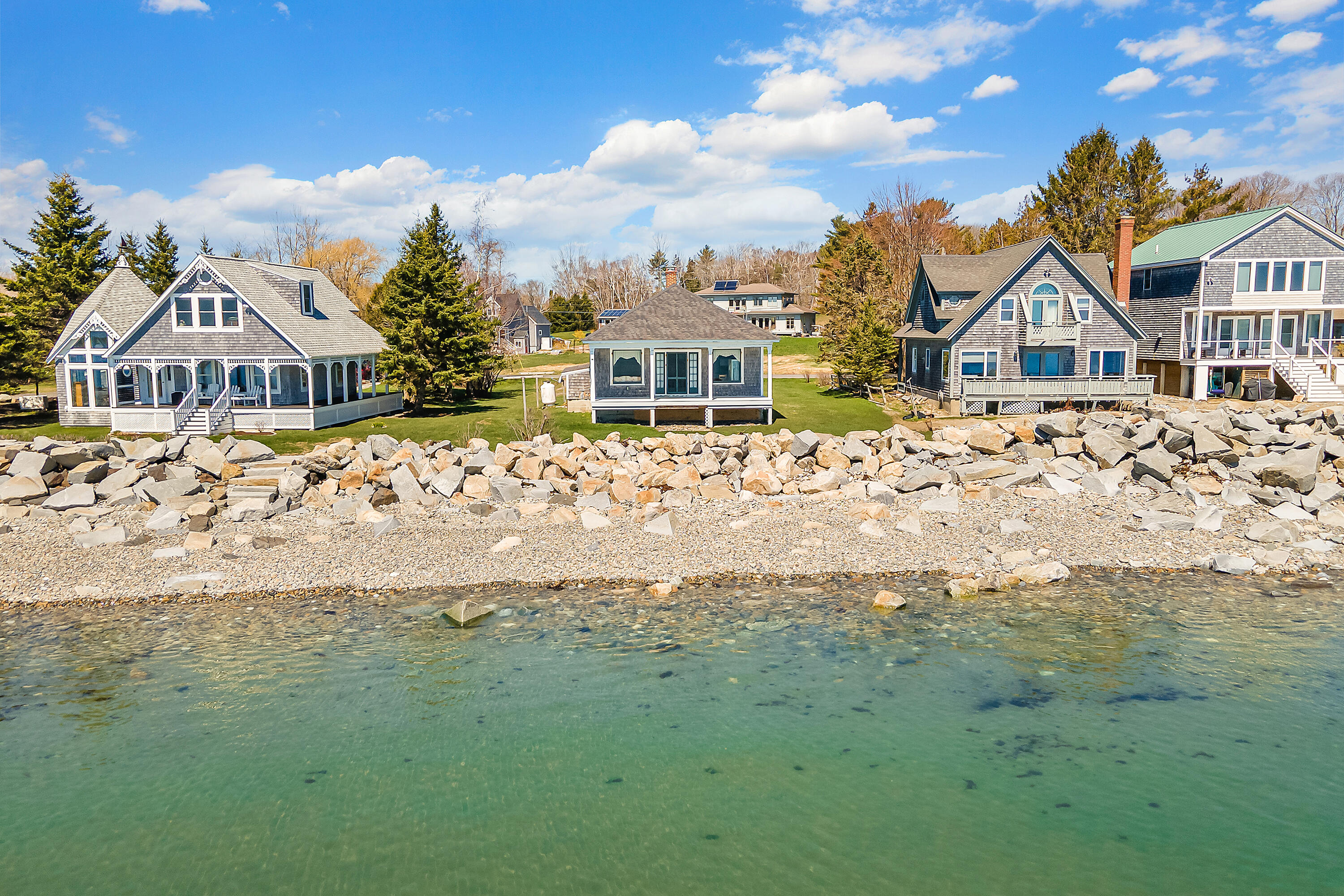 11 Stonehurst Avenue