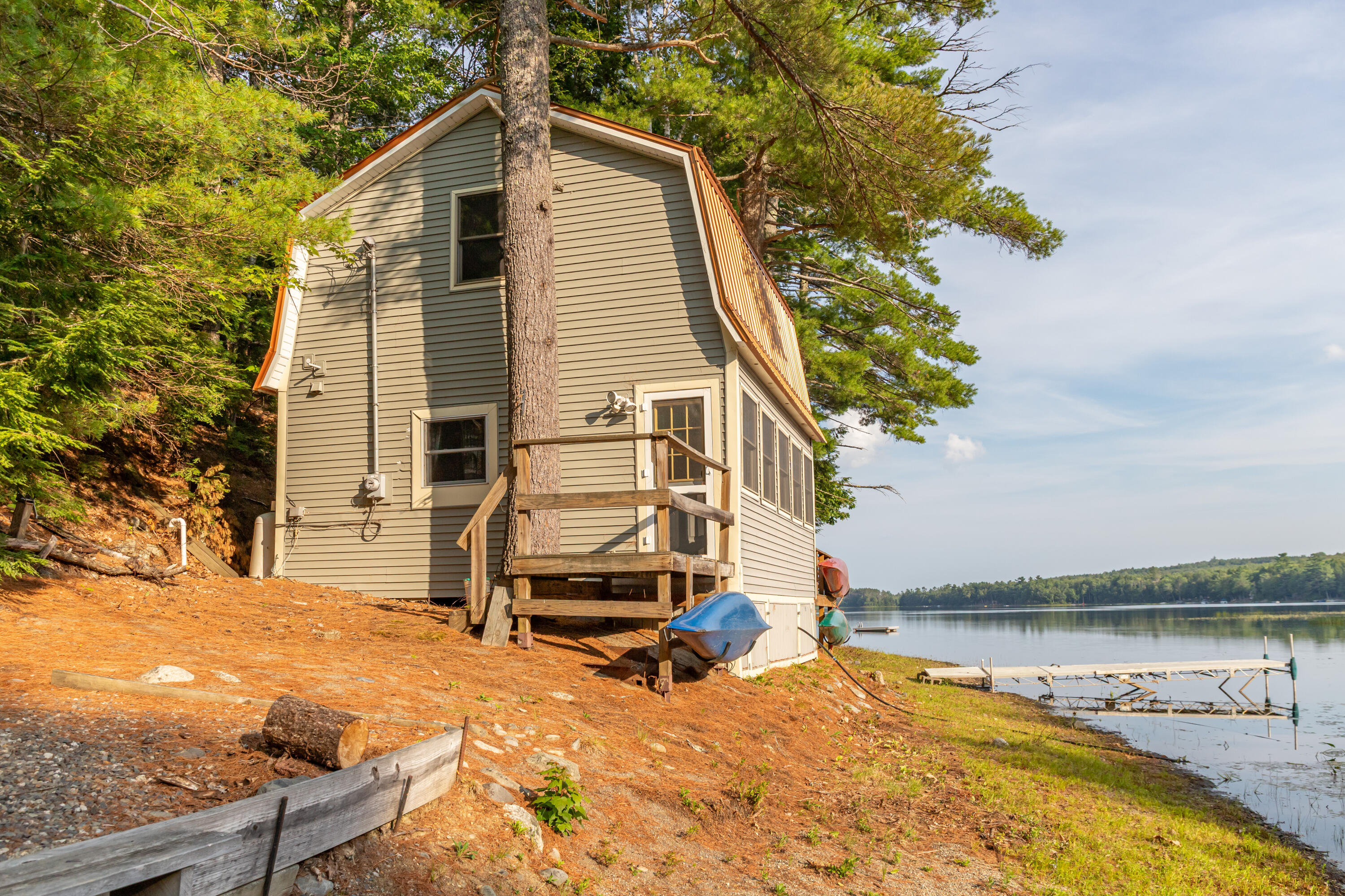 12 Paradise Cove