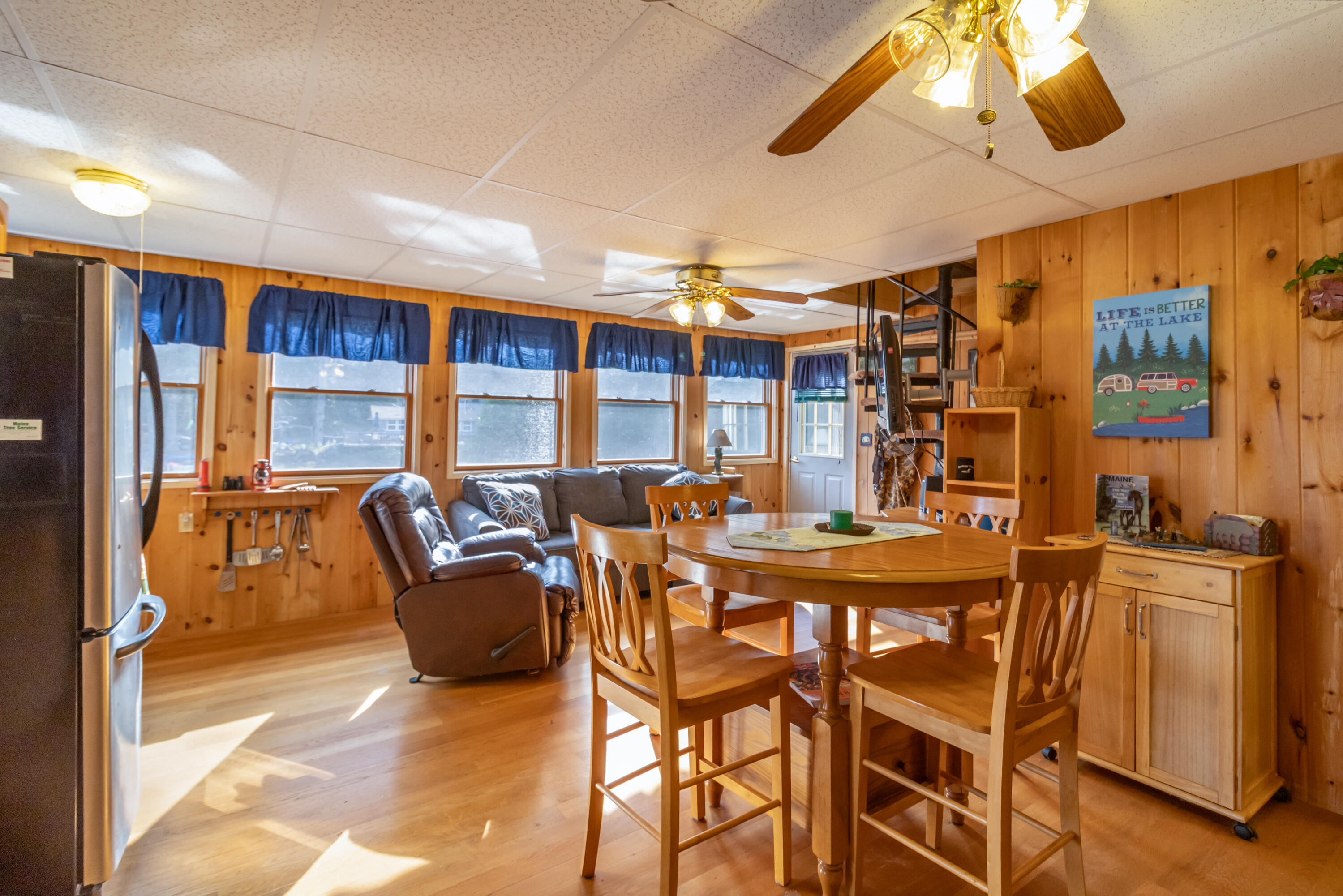 12 Paradise Cove
