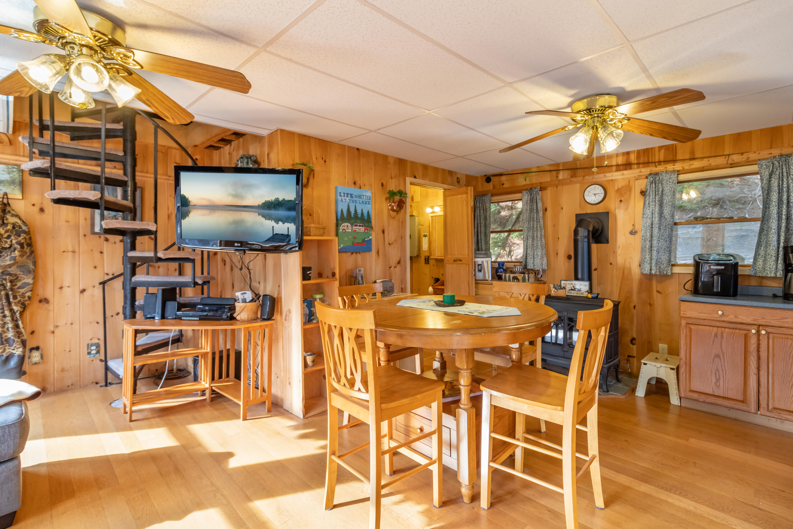 12 Paradise Cove
