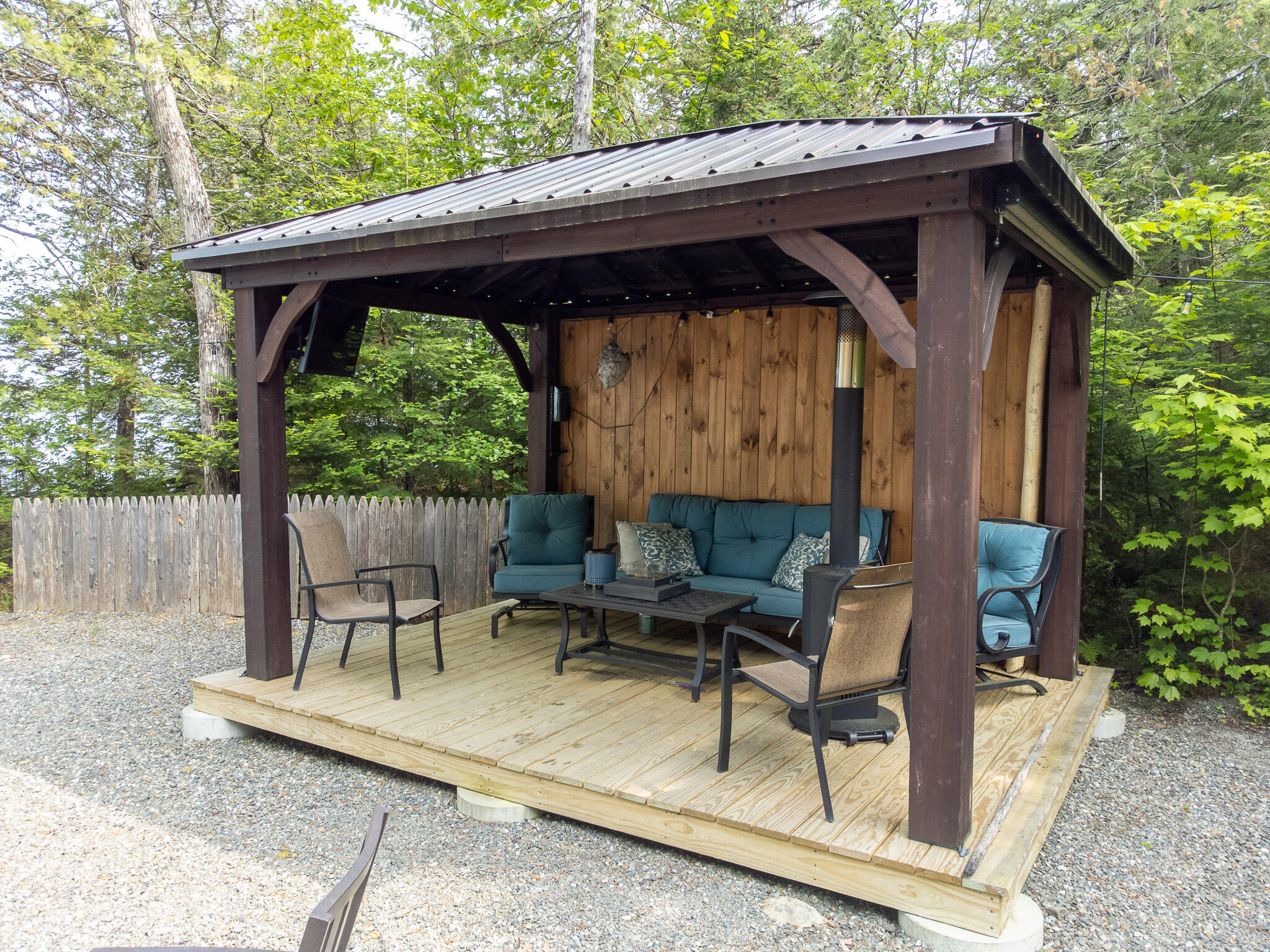 380 Cedar Lake Road, T3 R9 NWP