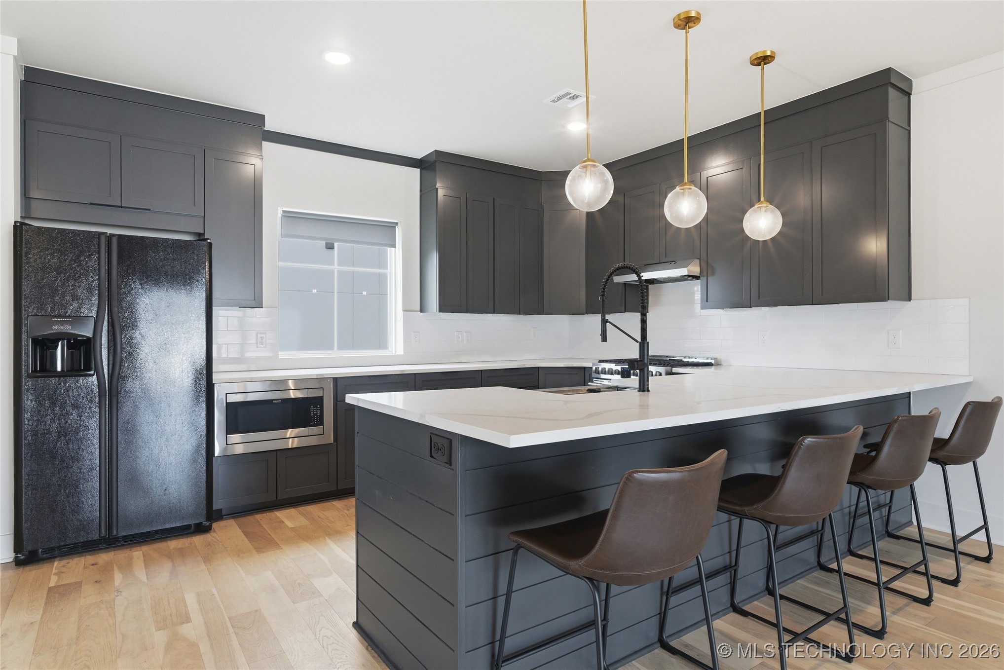 3767 S Riverside Drive E 3767