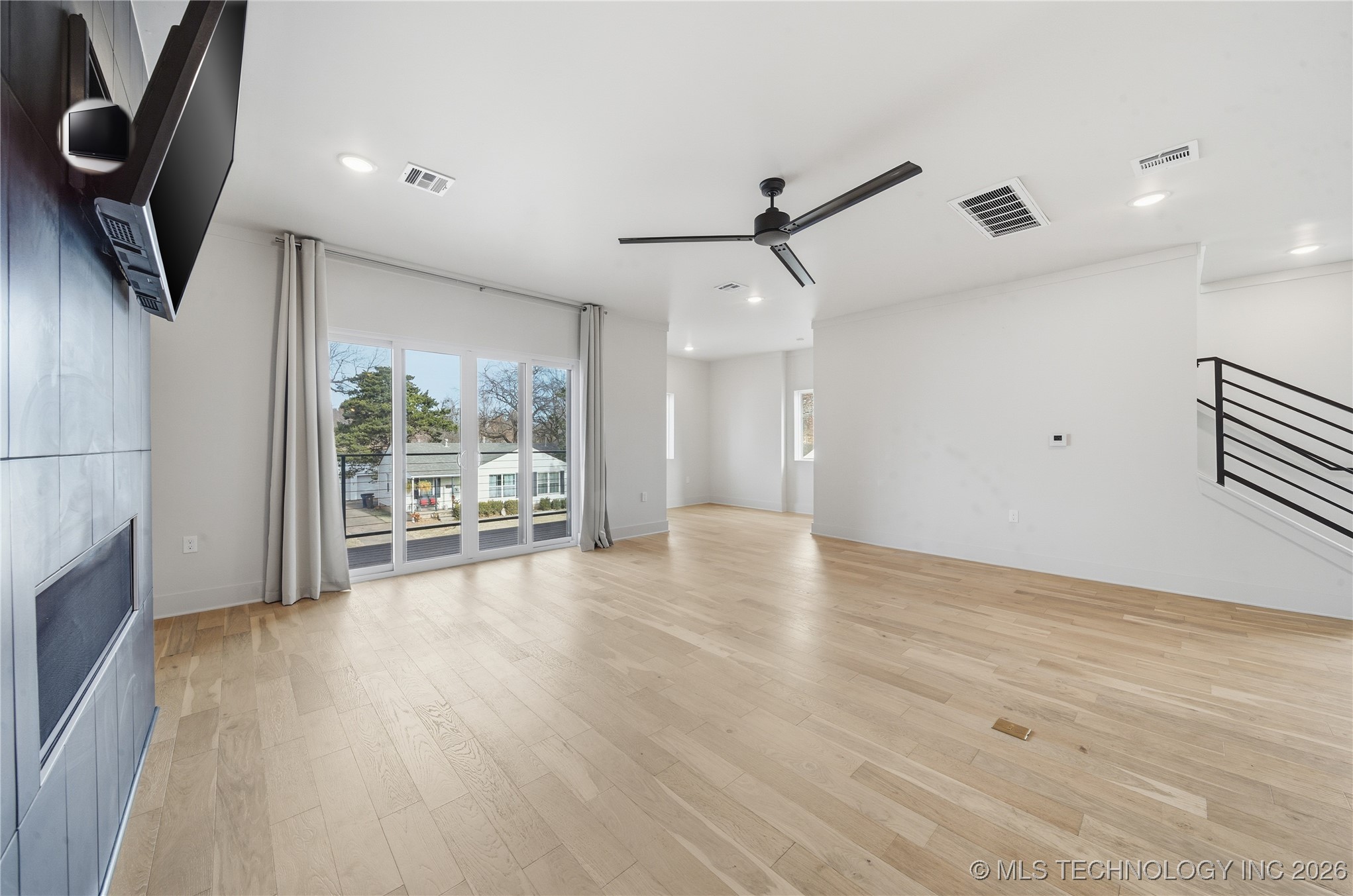 3767 S Riverside Drive E 3767