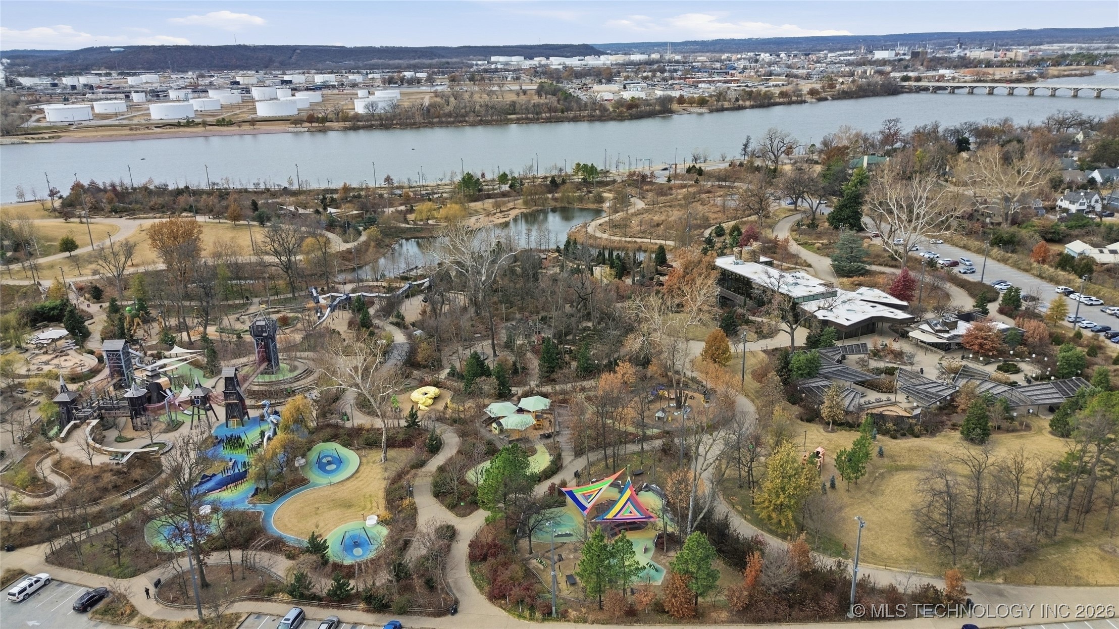 3767 S Riverside Drive E 3767