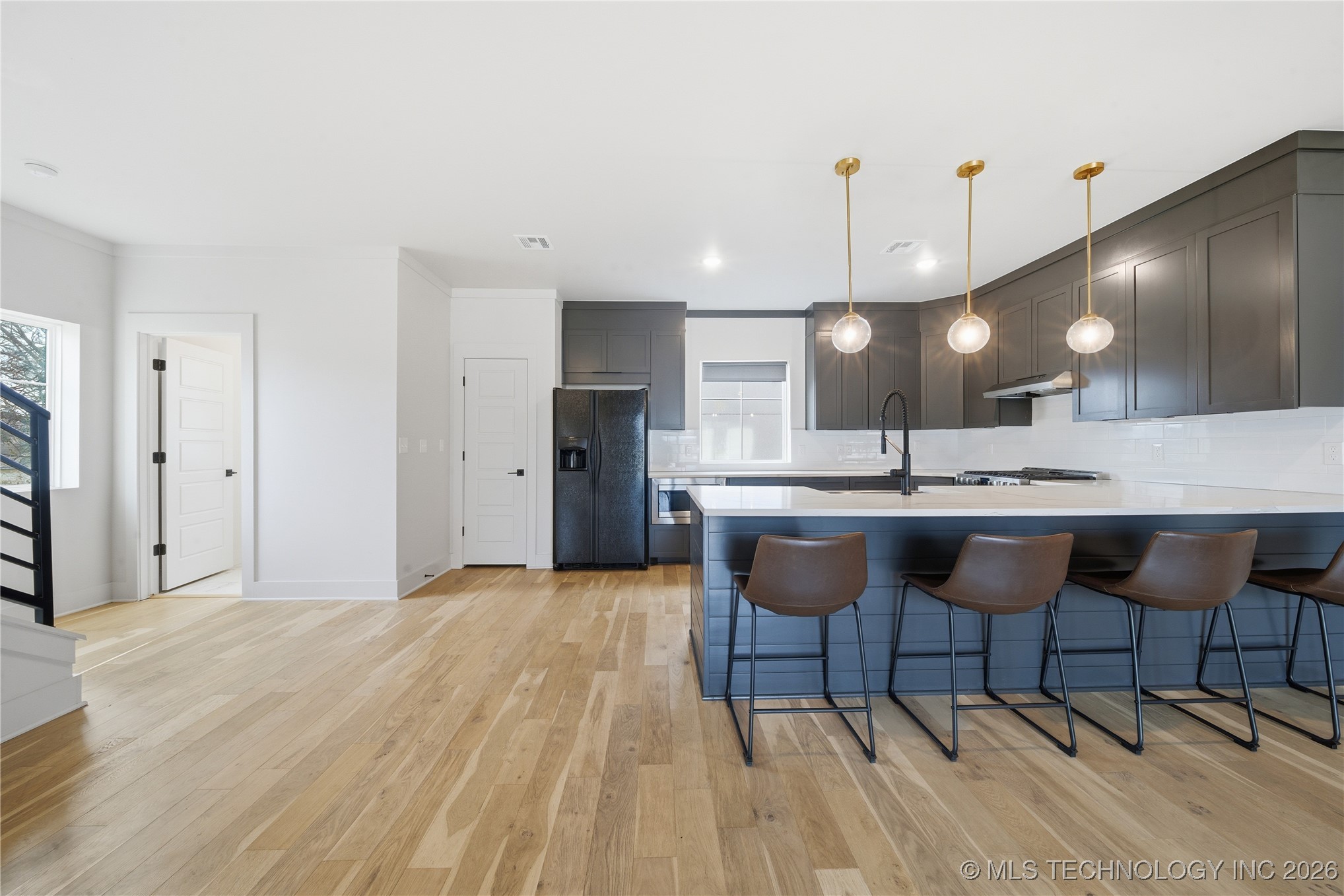 3767 S Riverside Drive E 3767