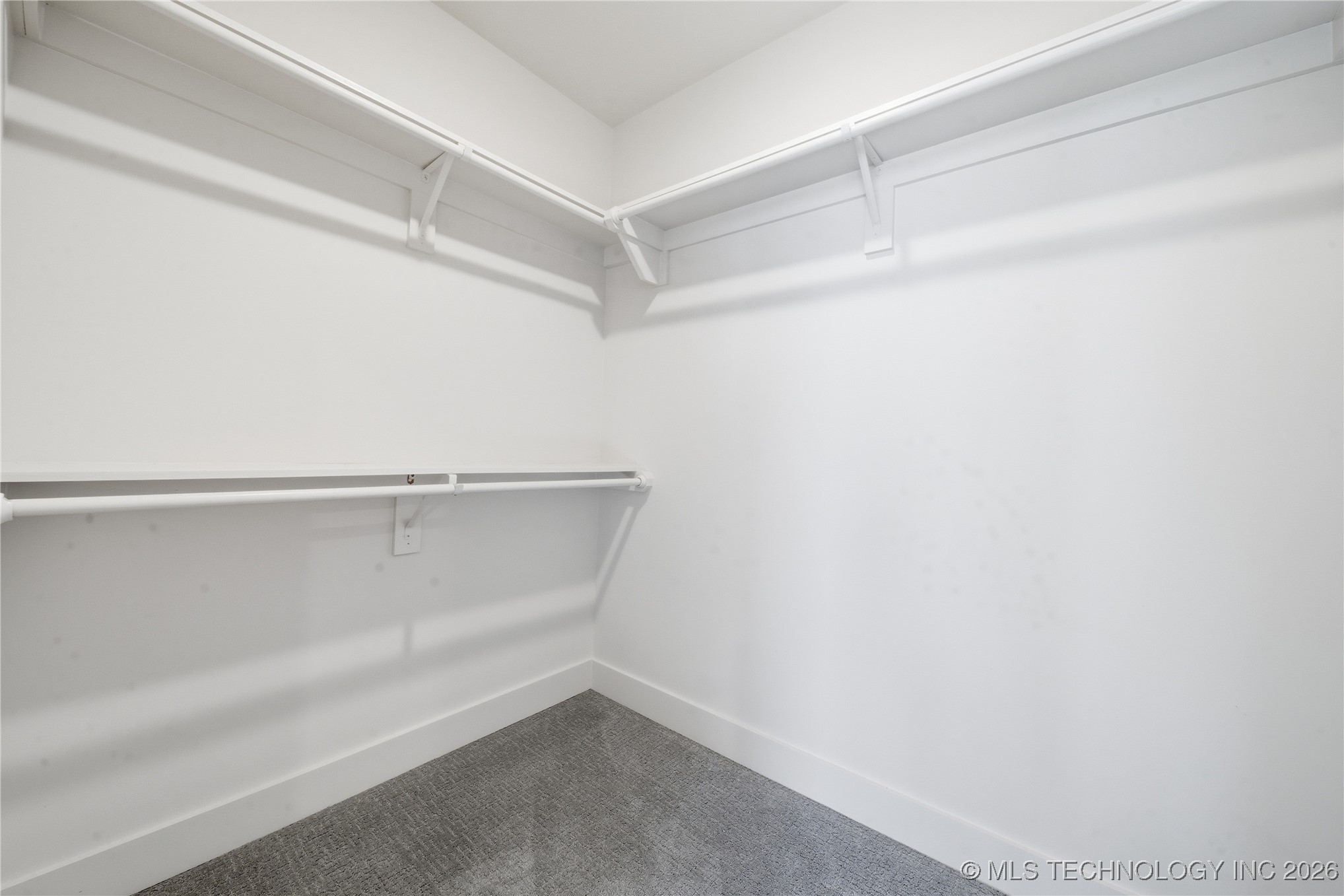 3767 S Riverside Drive E 3767