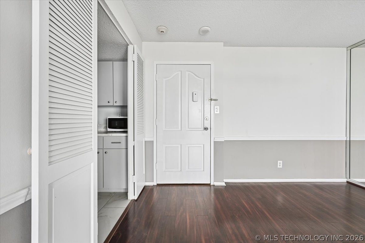 1502 S Boulder Avenue 10L