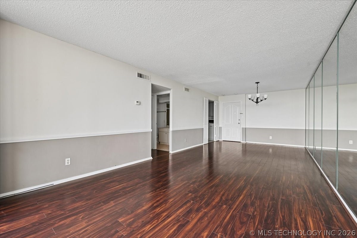 1502 S Boulder Avenue 10L