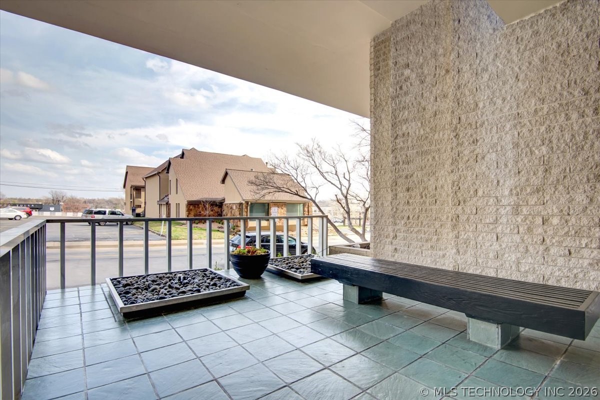 1502 S Boulder Avenue 10L