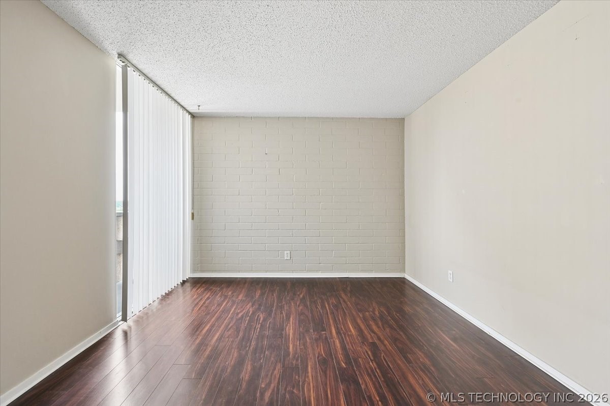 1502 S Boulder Avenue 10L