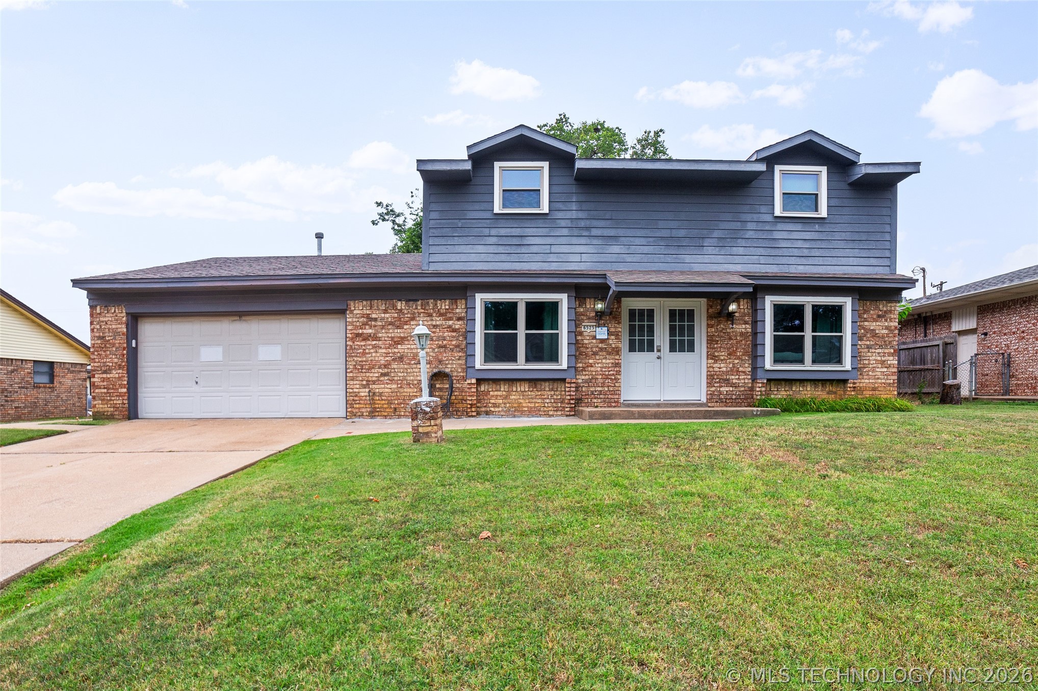 6525 E 56th Place