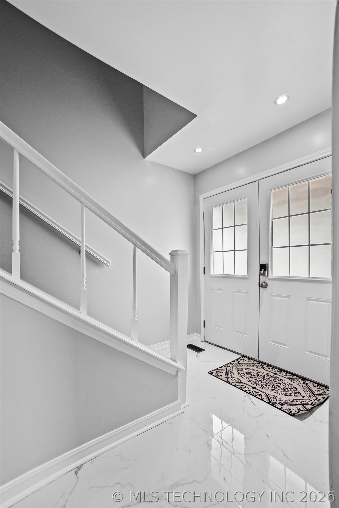 6525 E 56th Place