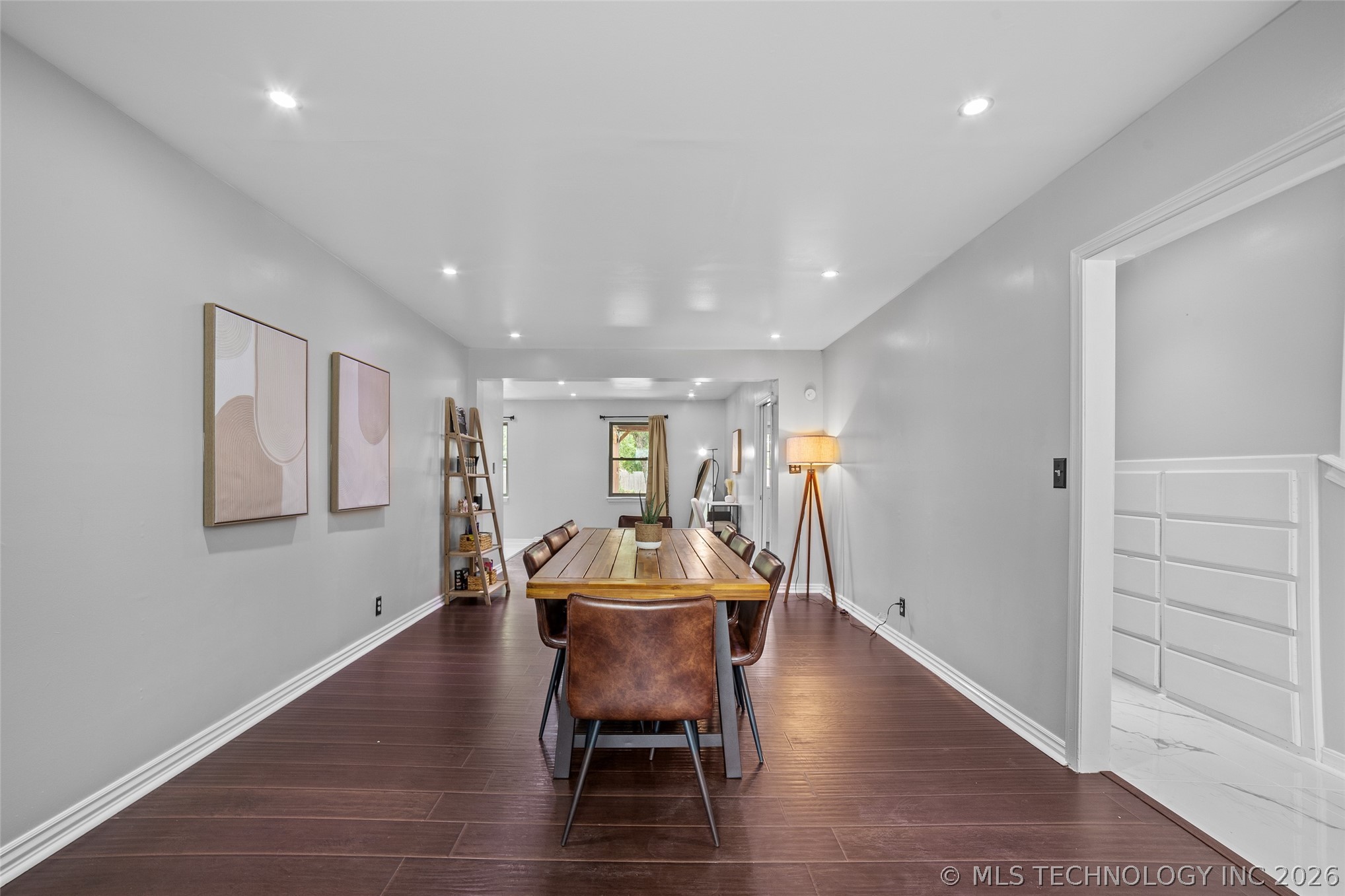 6525 E 56th Place