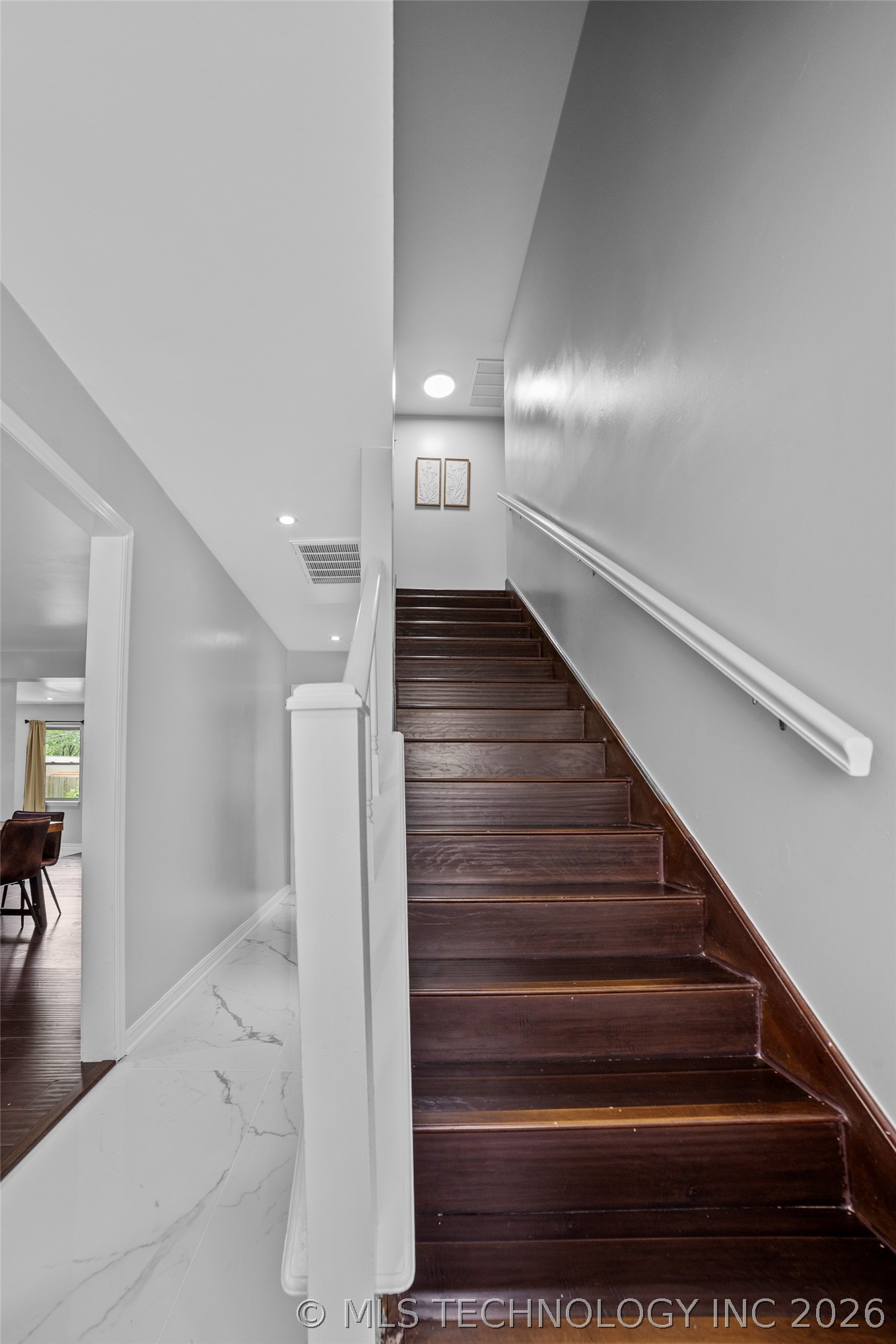 6525 E 56th Place