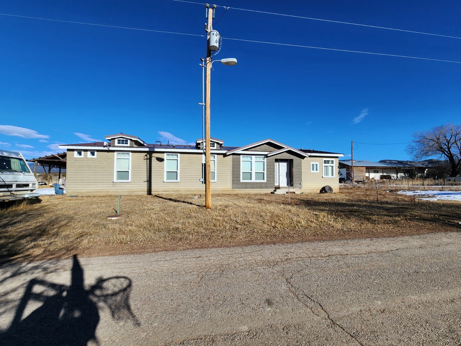6 County Road 1703