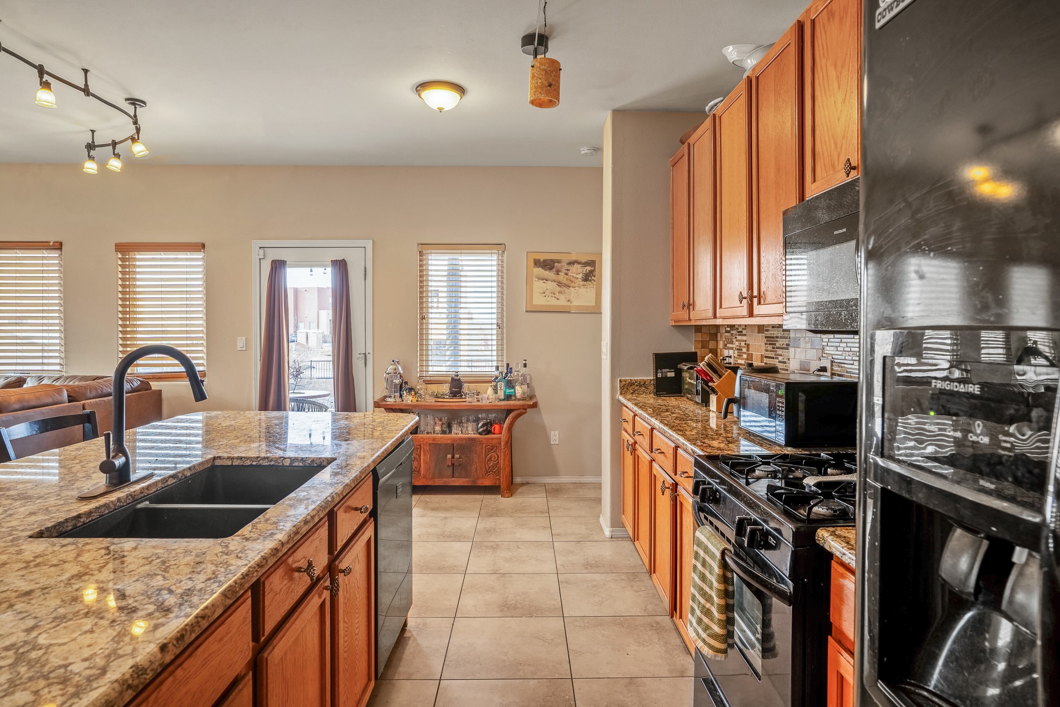 7616 Mesa Del Oro Lane