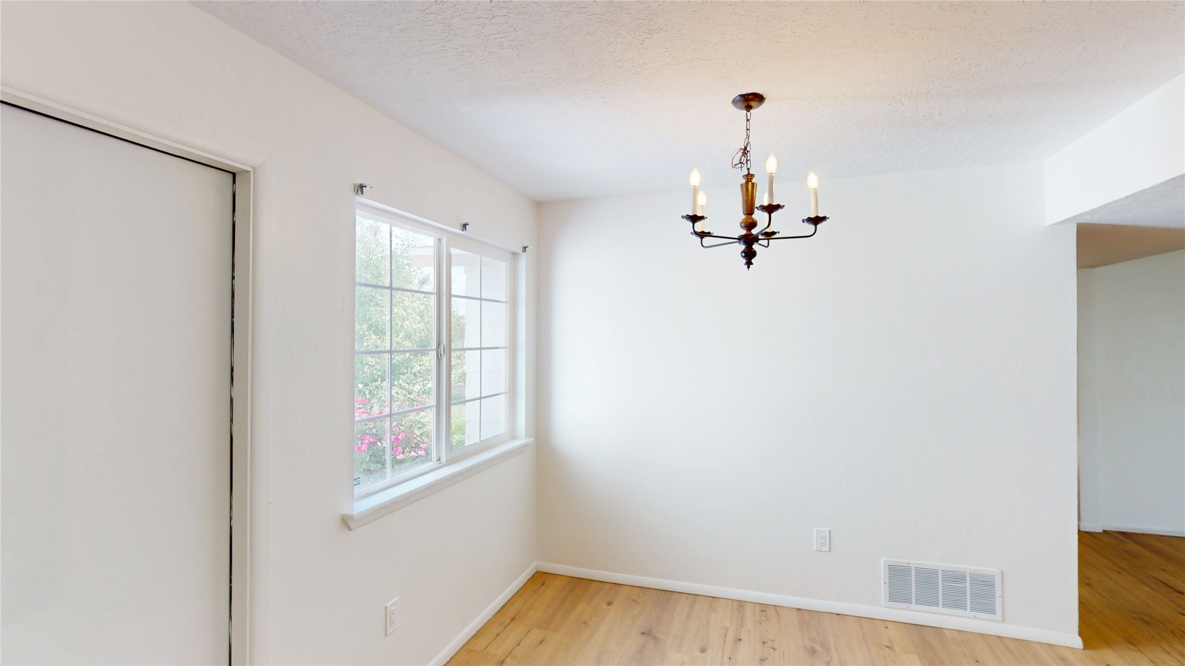 3007 Calle Princesa Juana