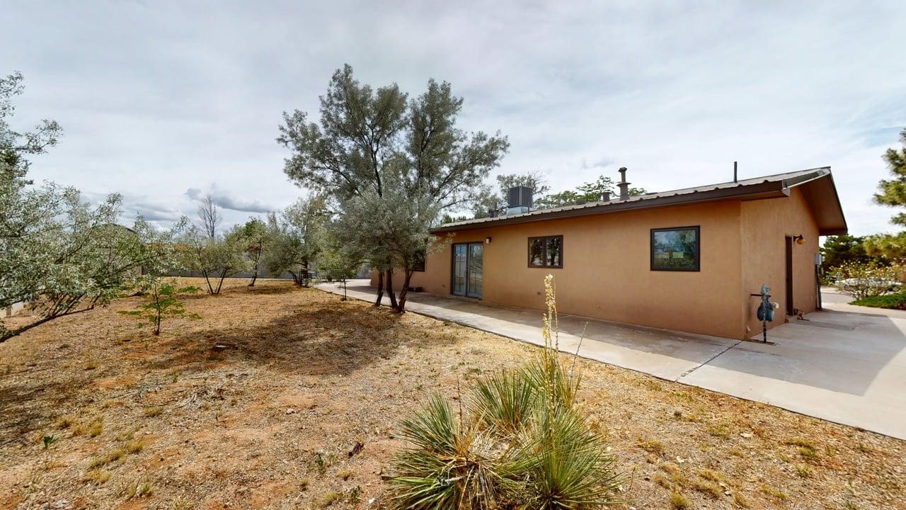 3300 Camino Prado Vista