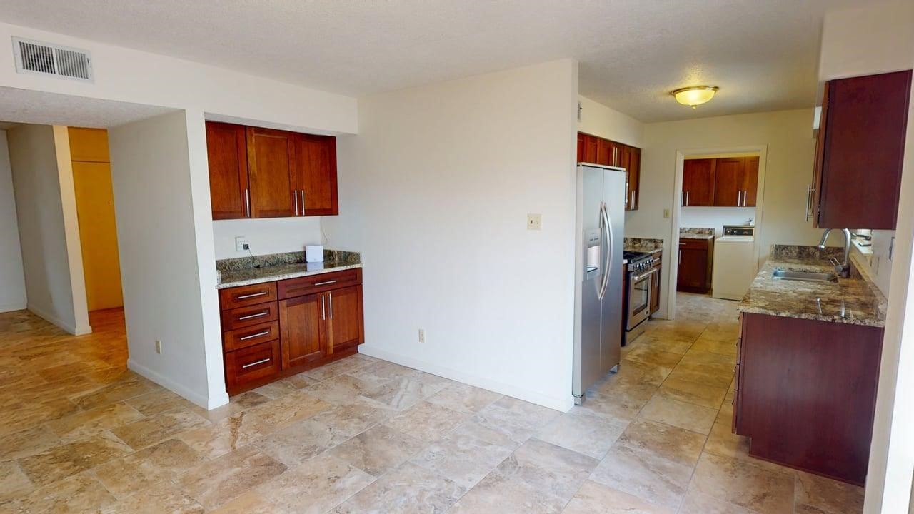 3300 Camino Prado Vista