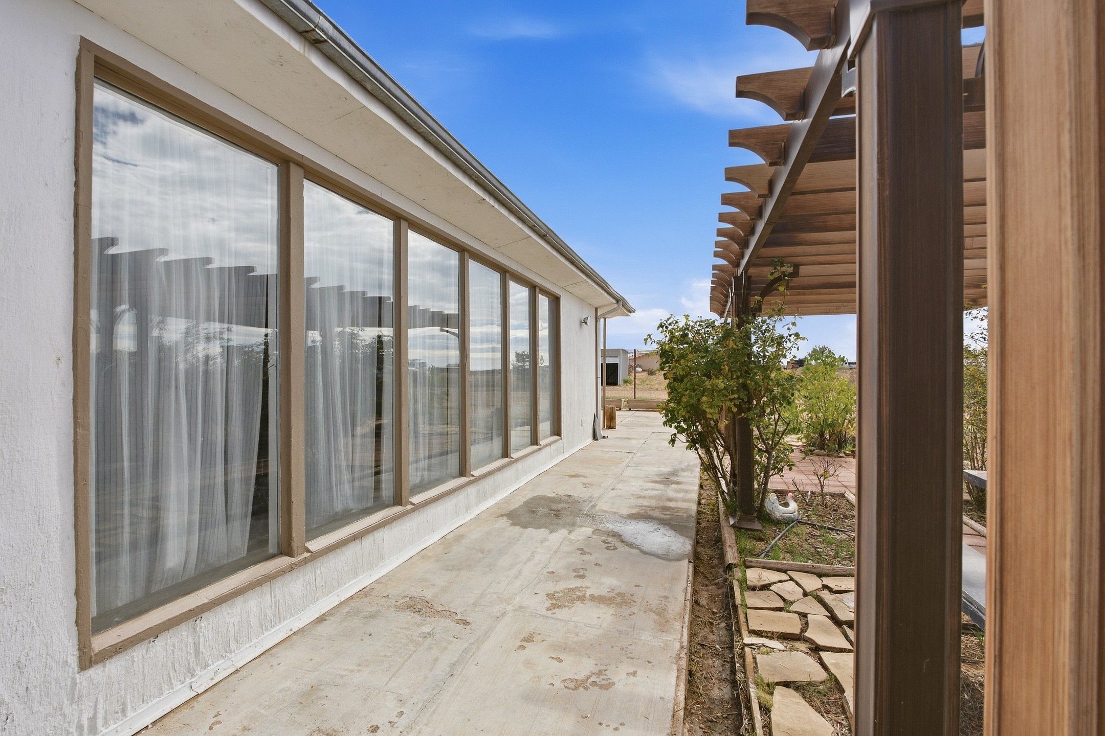 44 Willow Branch