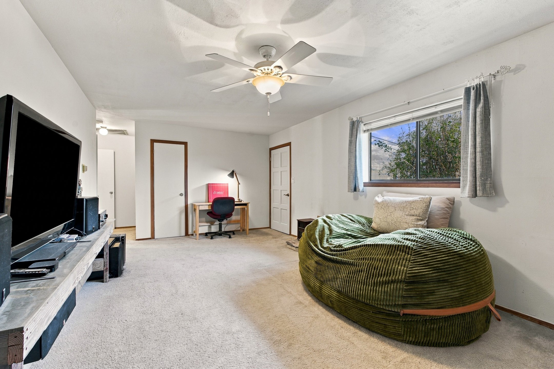 44 Willow Branch